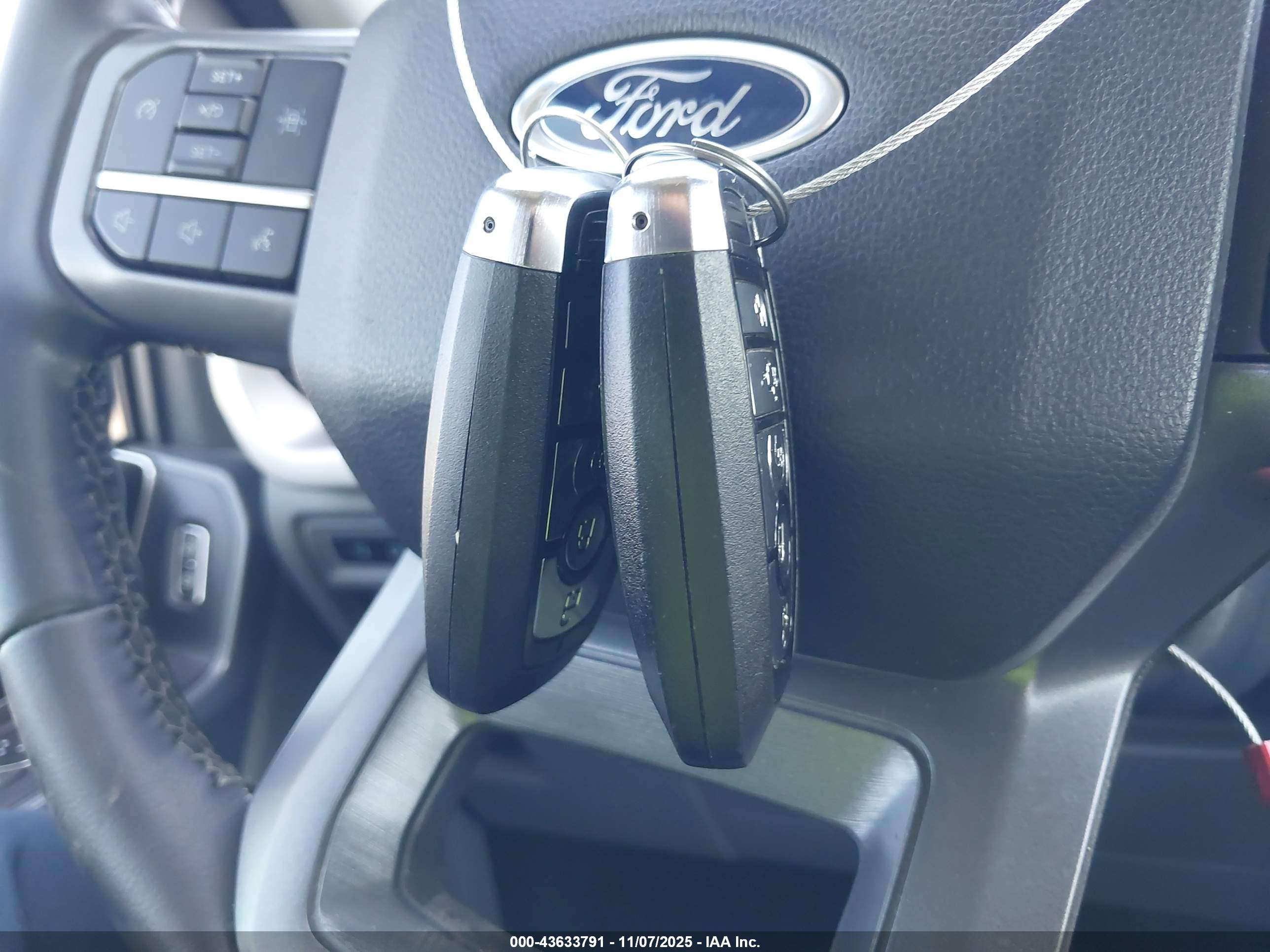 FORD F-150 image 11