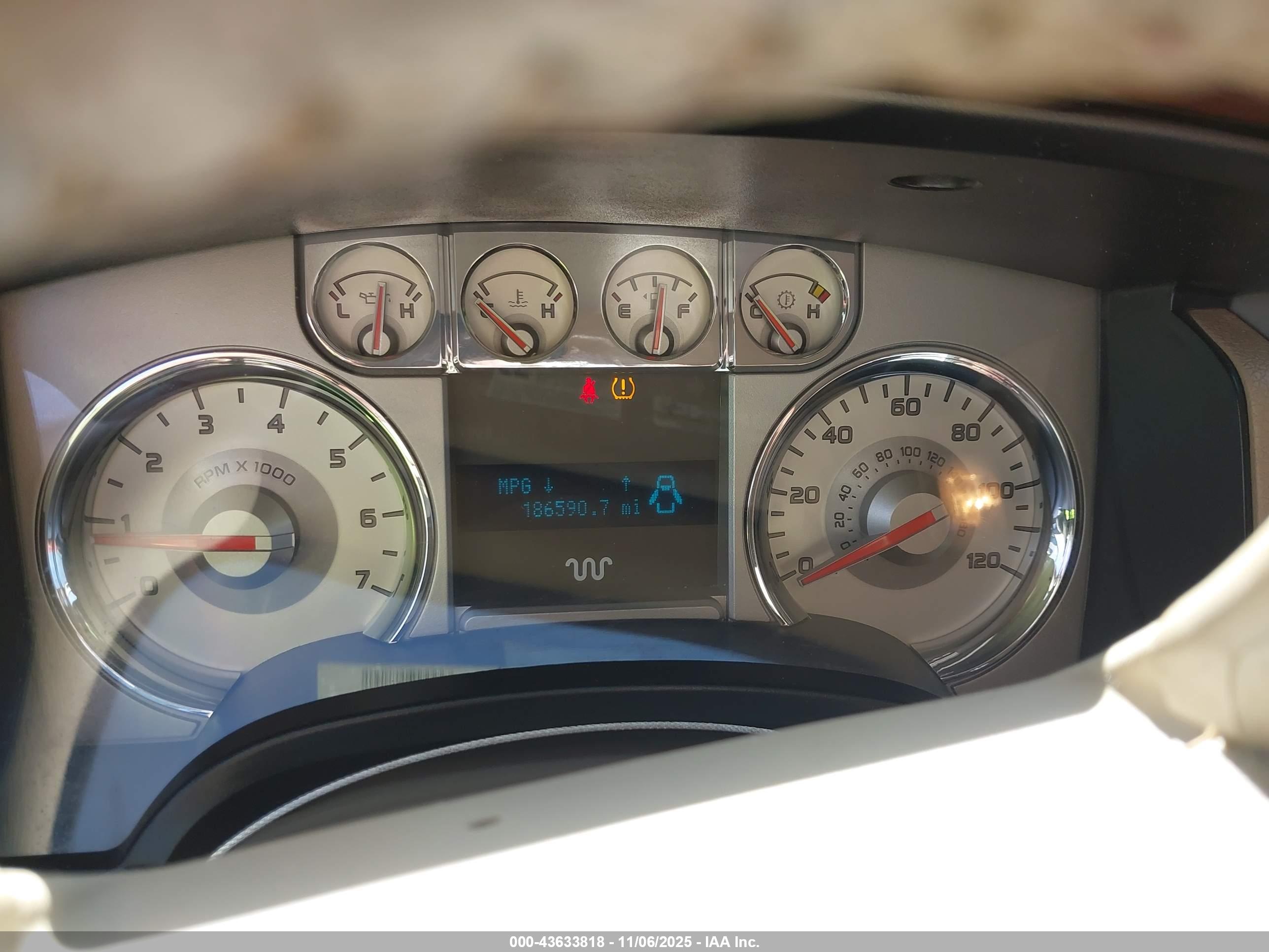 FORD F-150 image 7