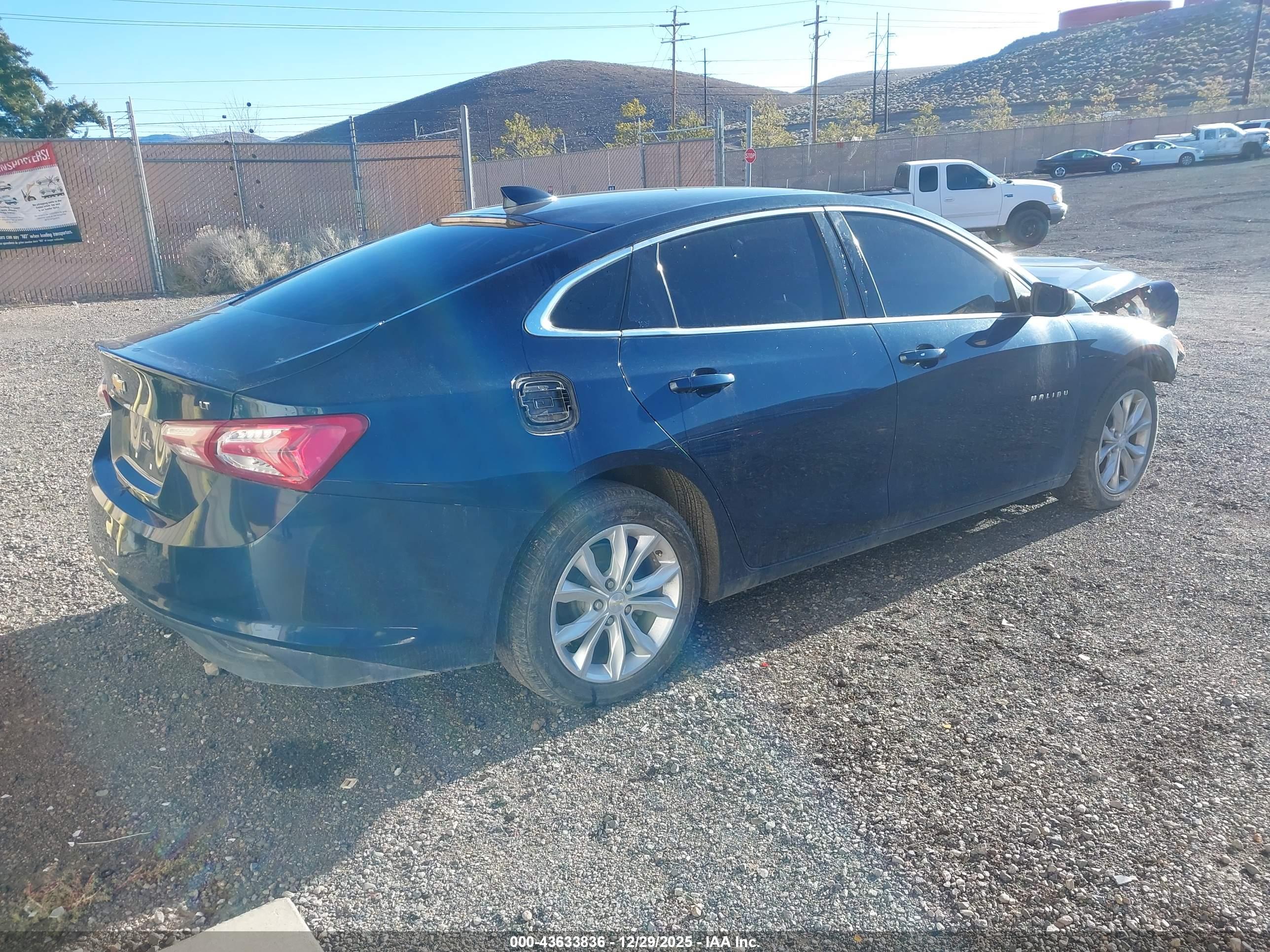 CHEVROLET MALIBU image 4