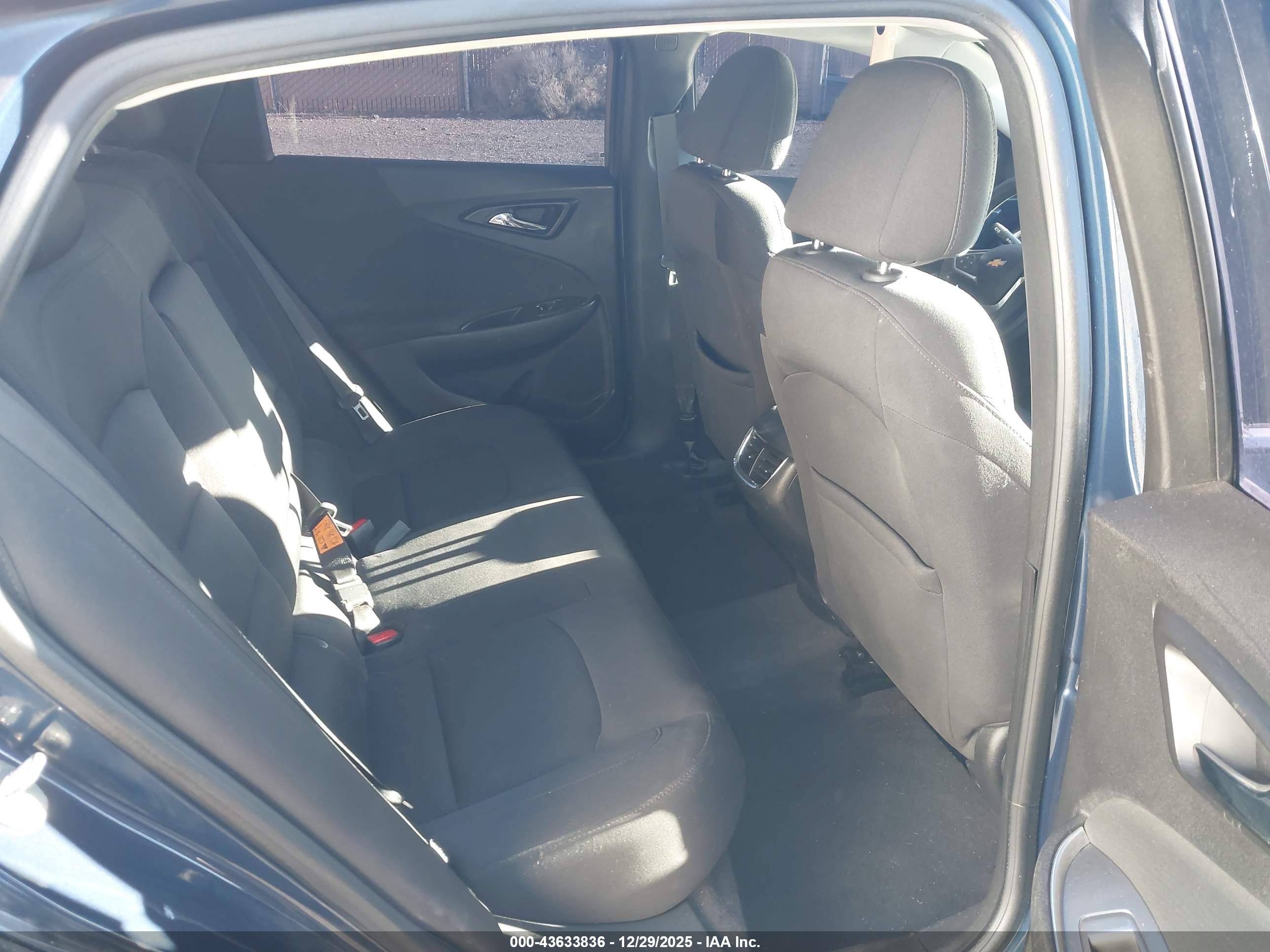 CHEVROLET MALIBU image 8