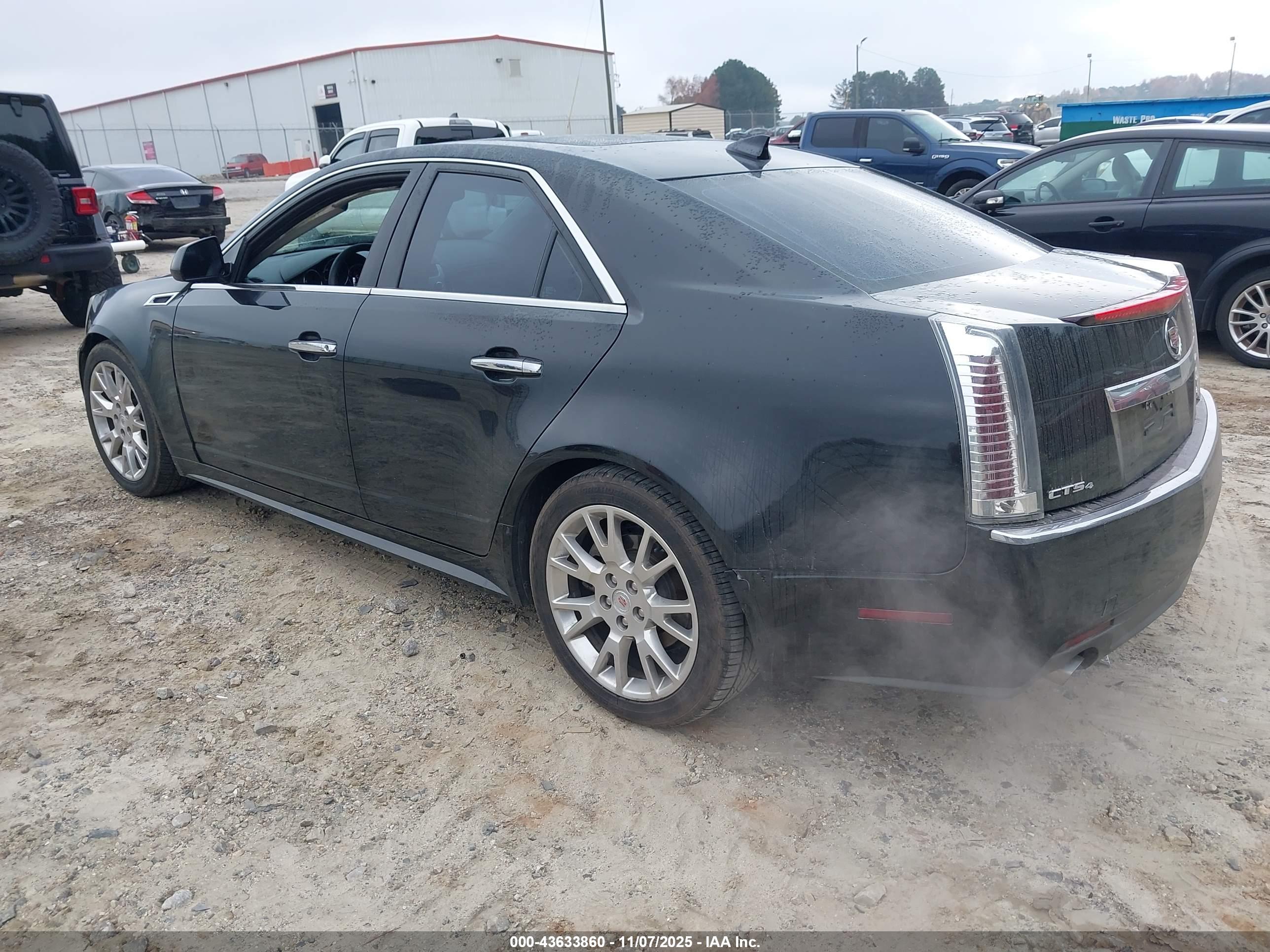 CADILLAC CTS image 3