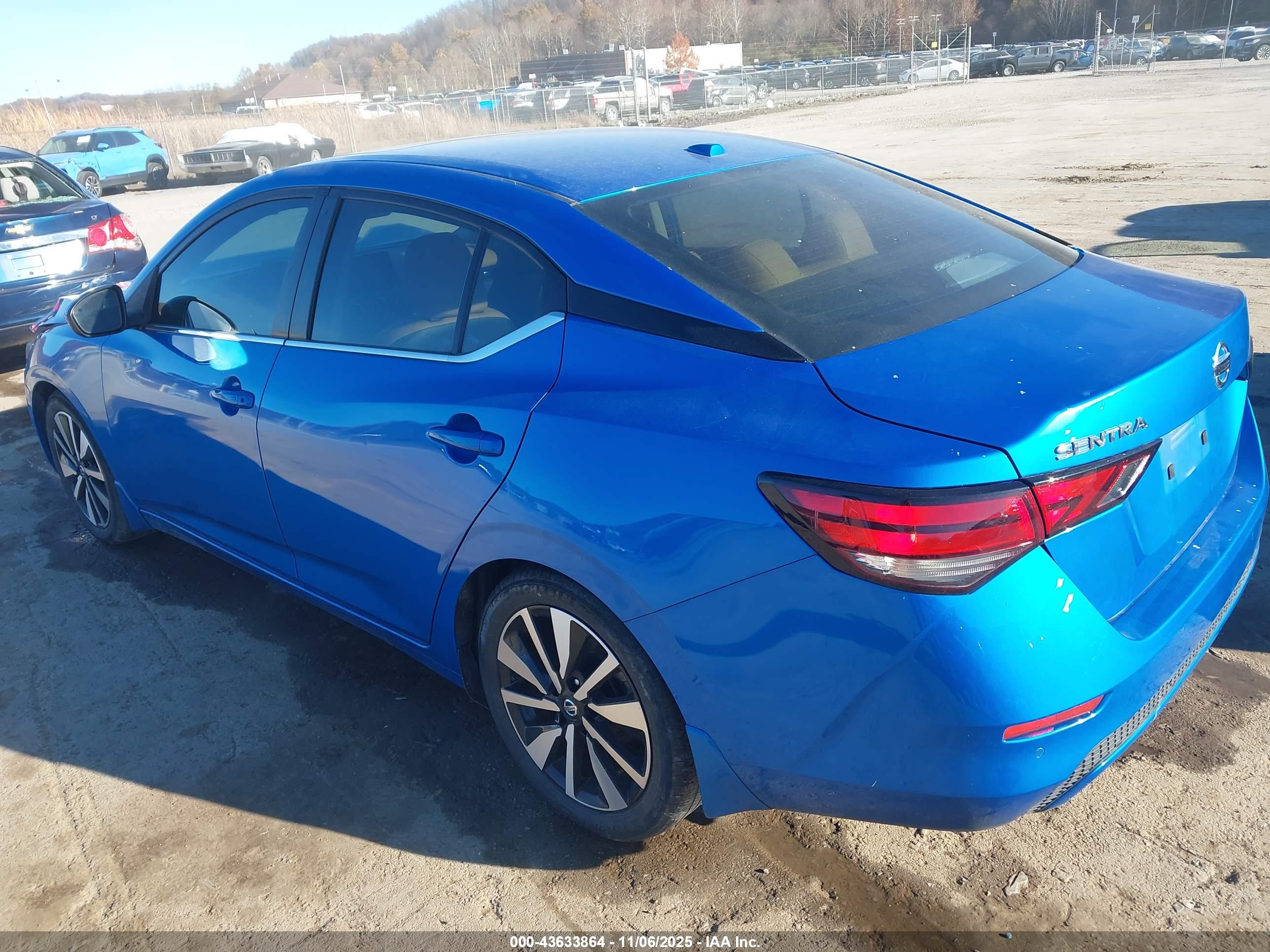 NISSAN SENTRA image 3