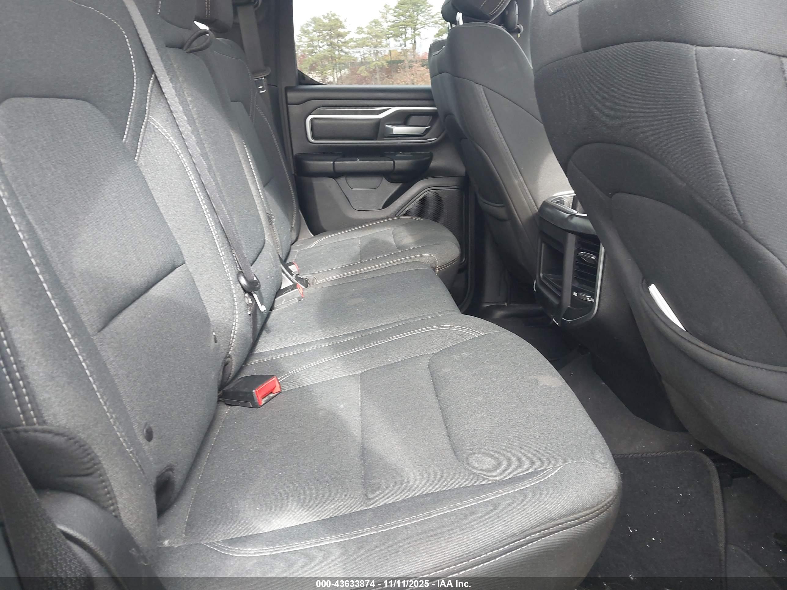 RAM 1500 image 8