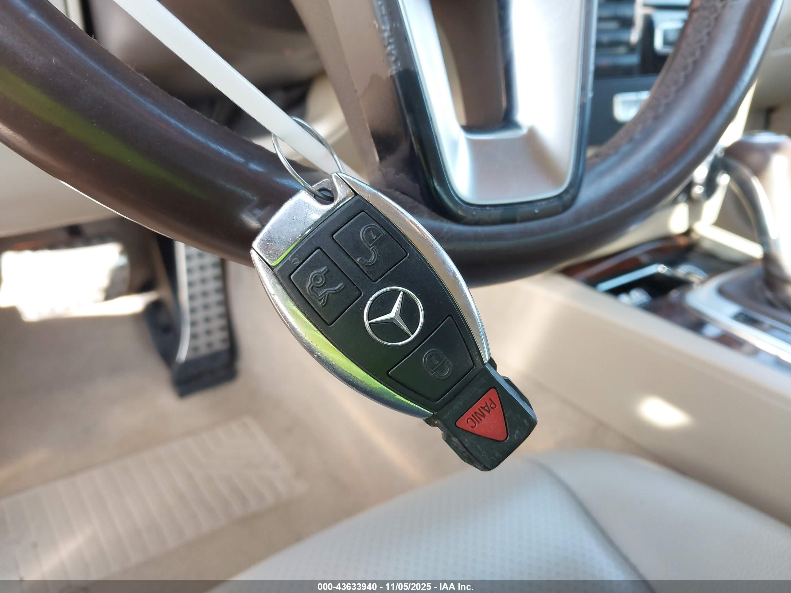 MERCEDES-BENZ C image 11