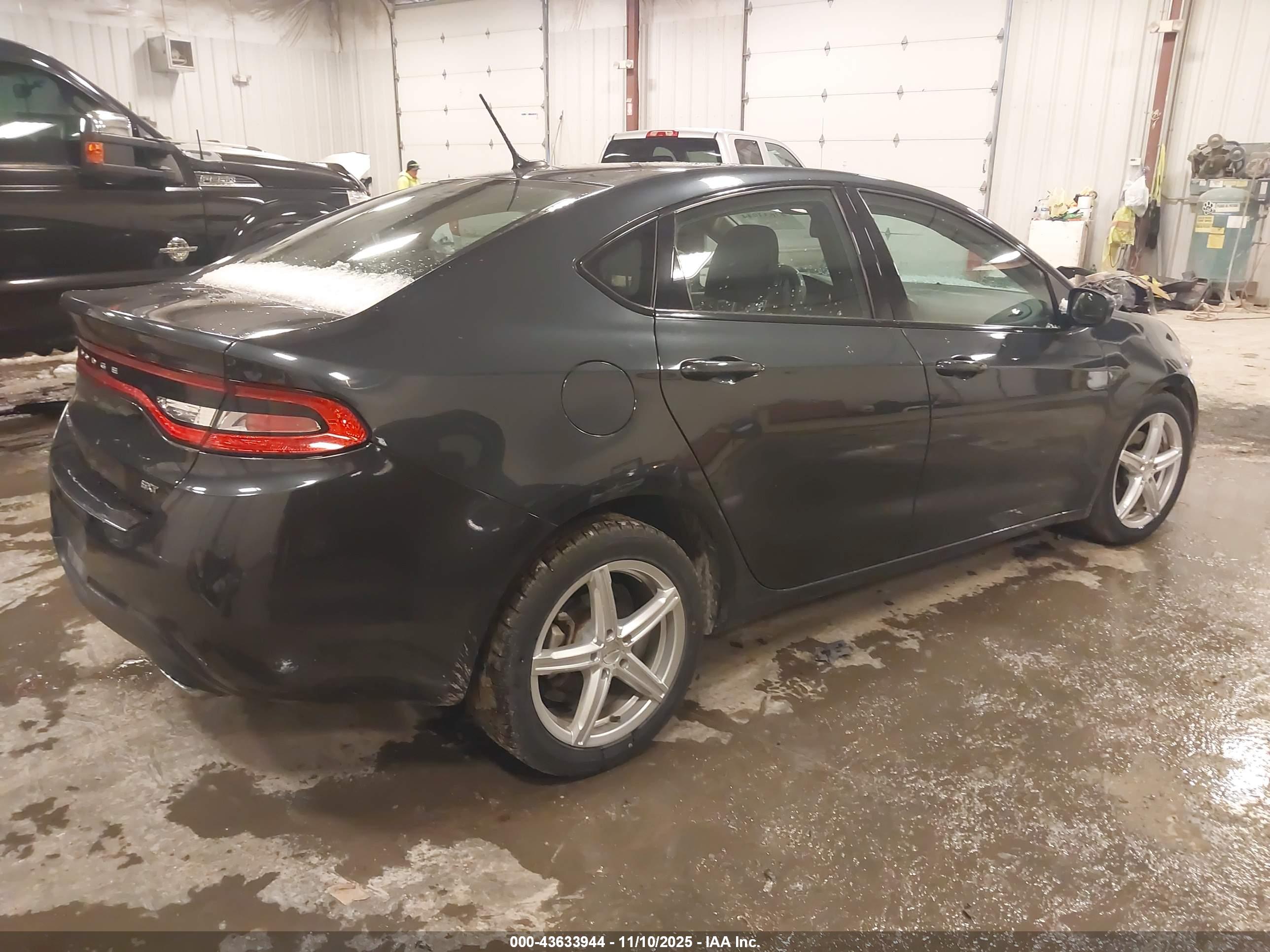 DODGE DART image 4