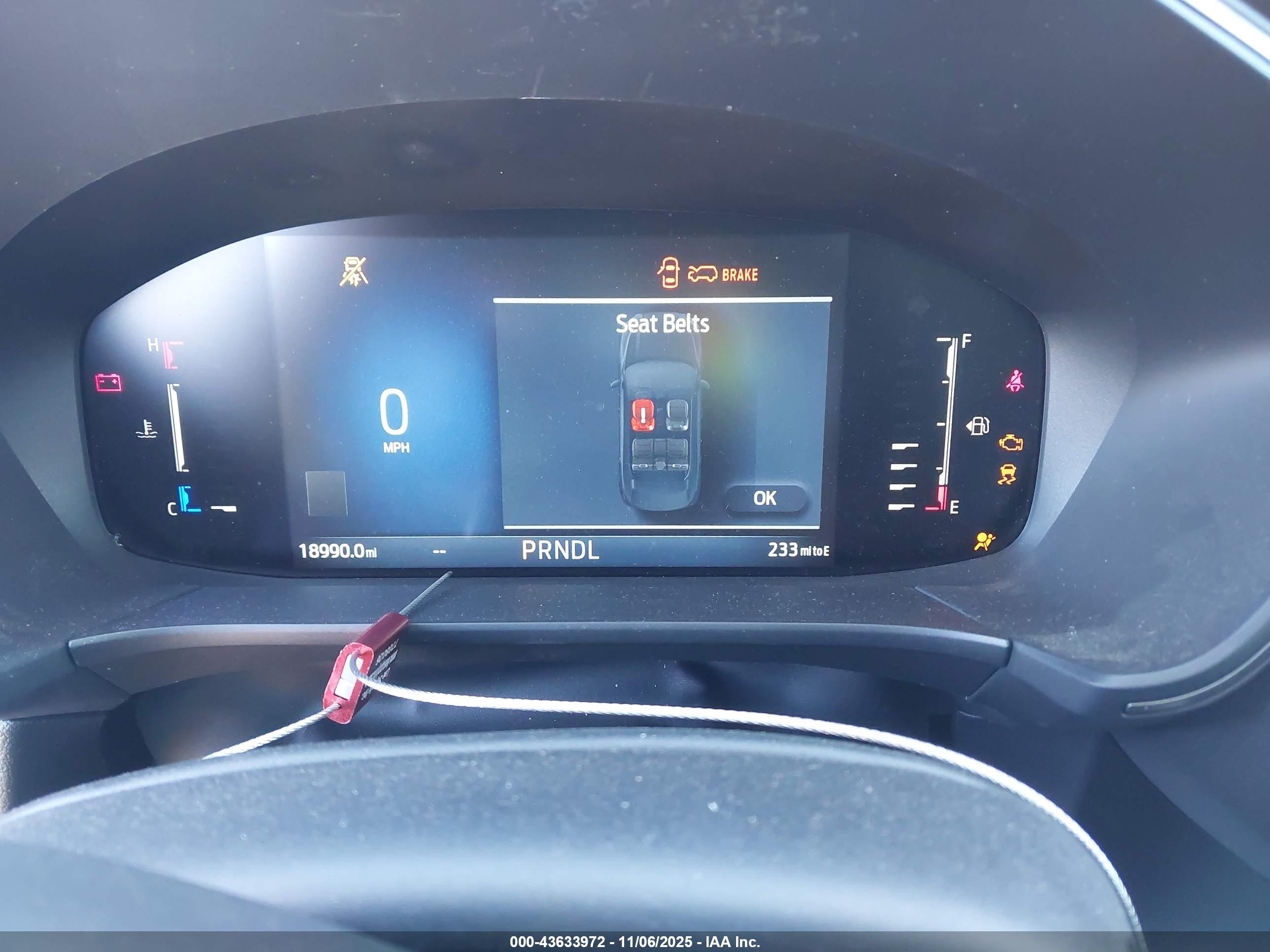 FORD ESCAPE image 7