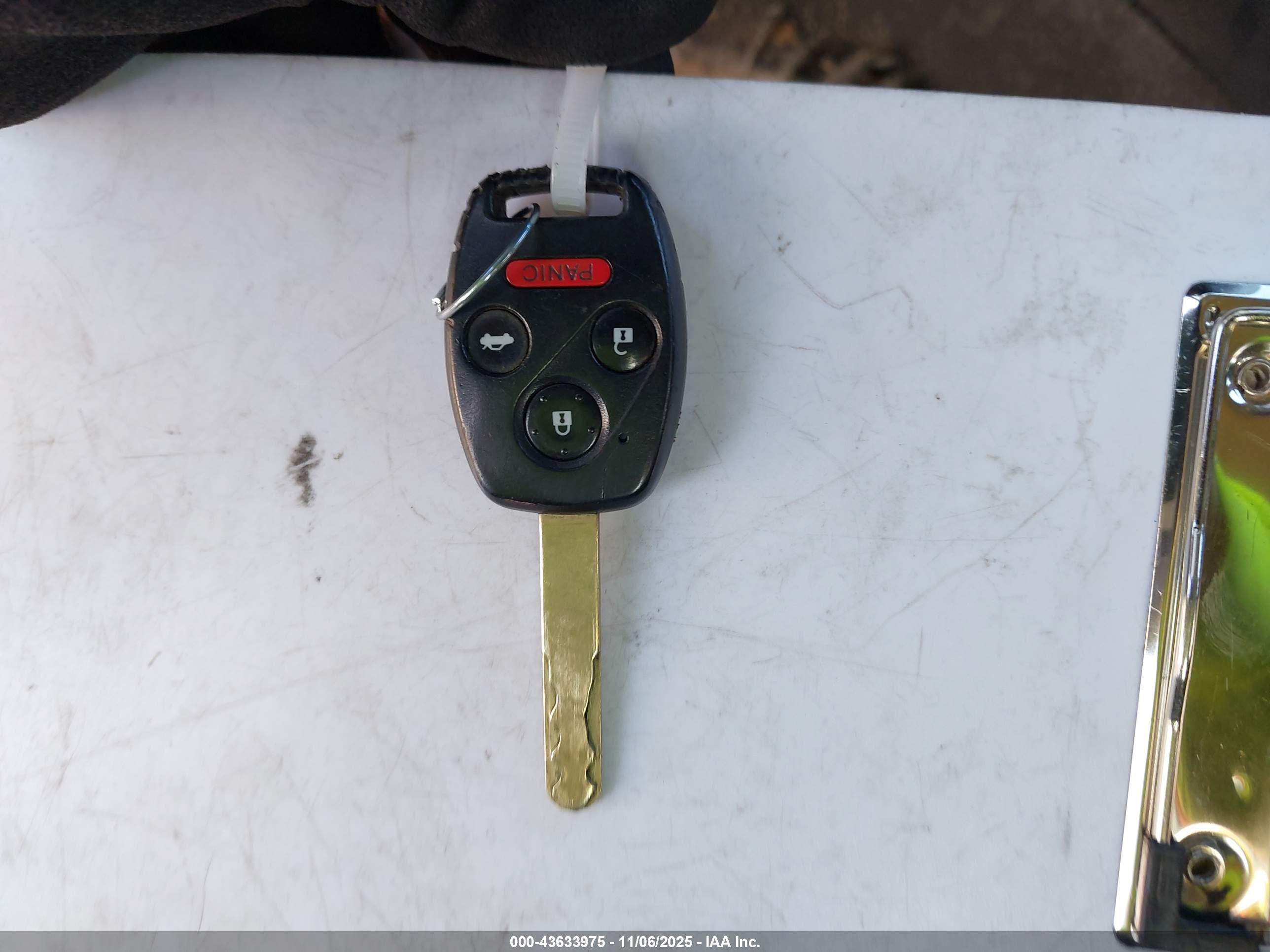 HONDA CIVIC image 11