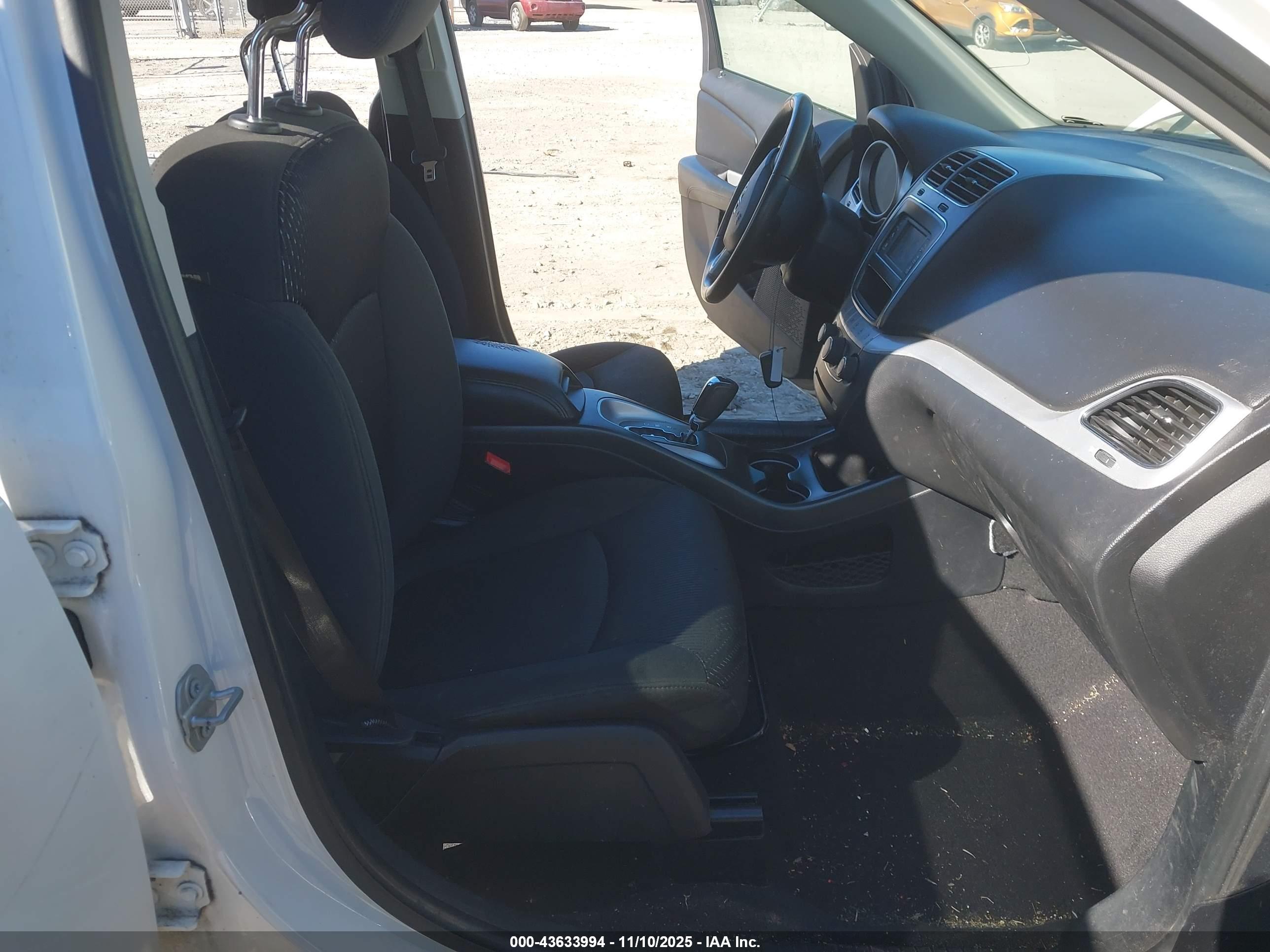 DODGE JOURNEY image 5