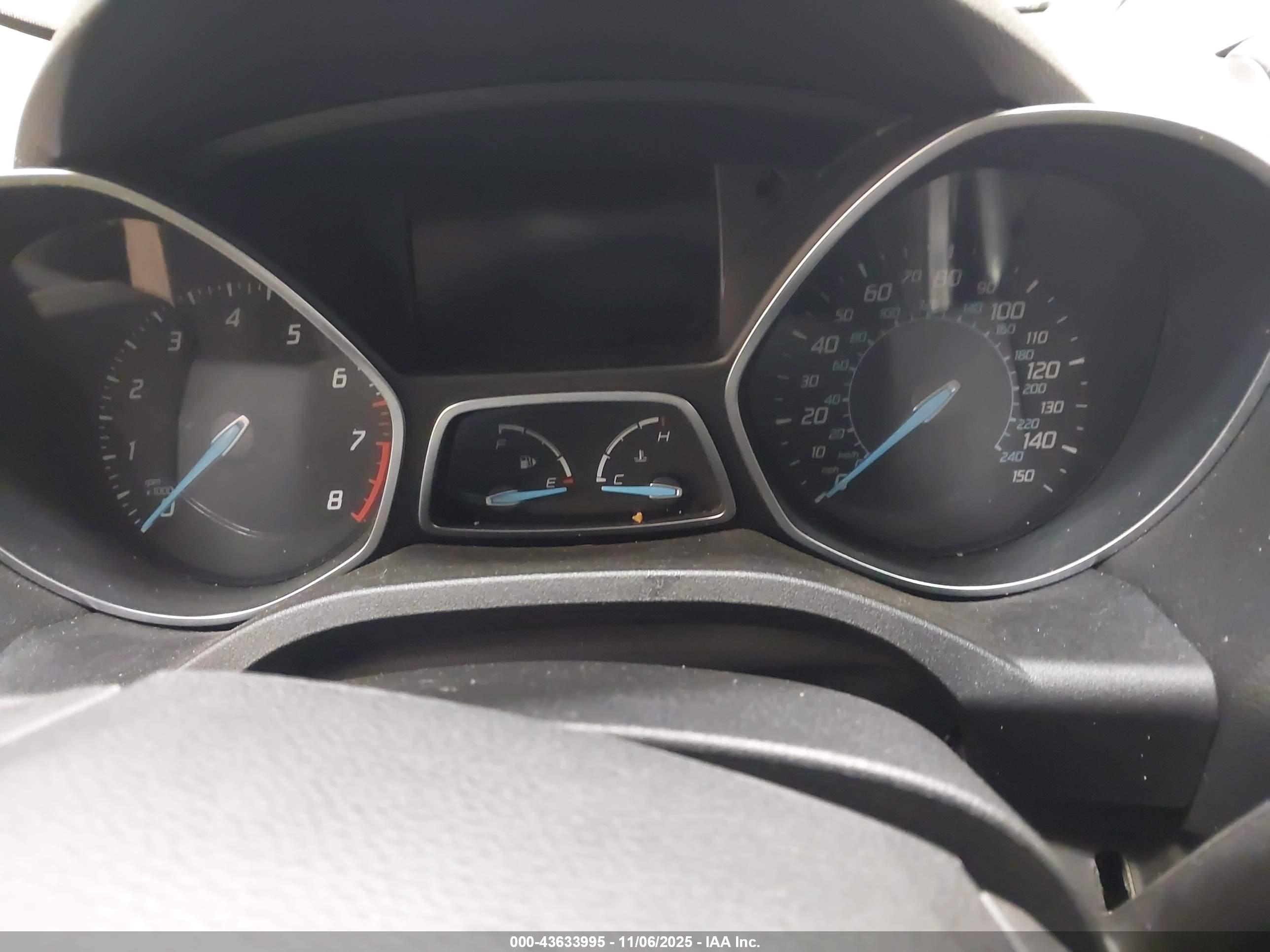 FORD ESCAPE image 7