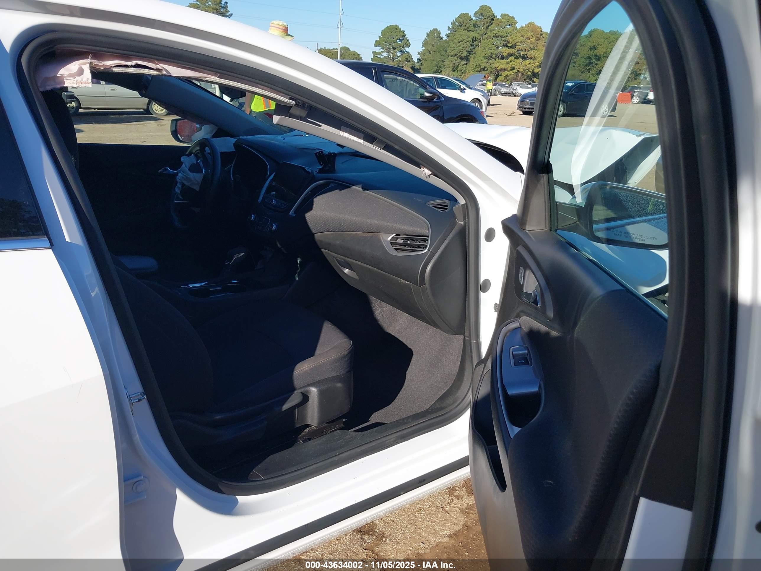 CHEVROLET MALIBU image 5
