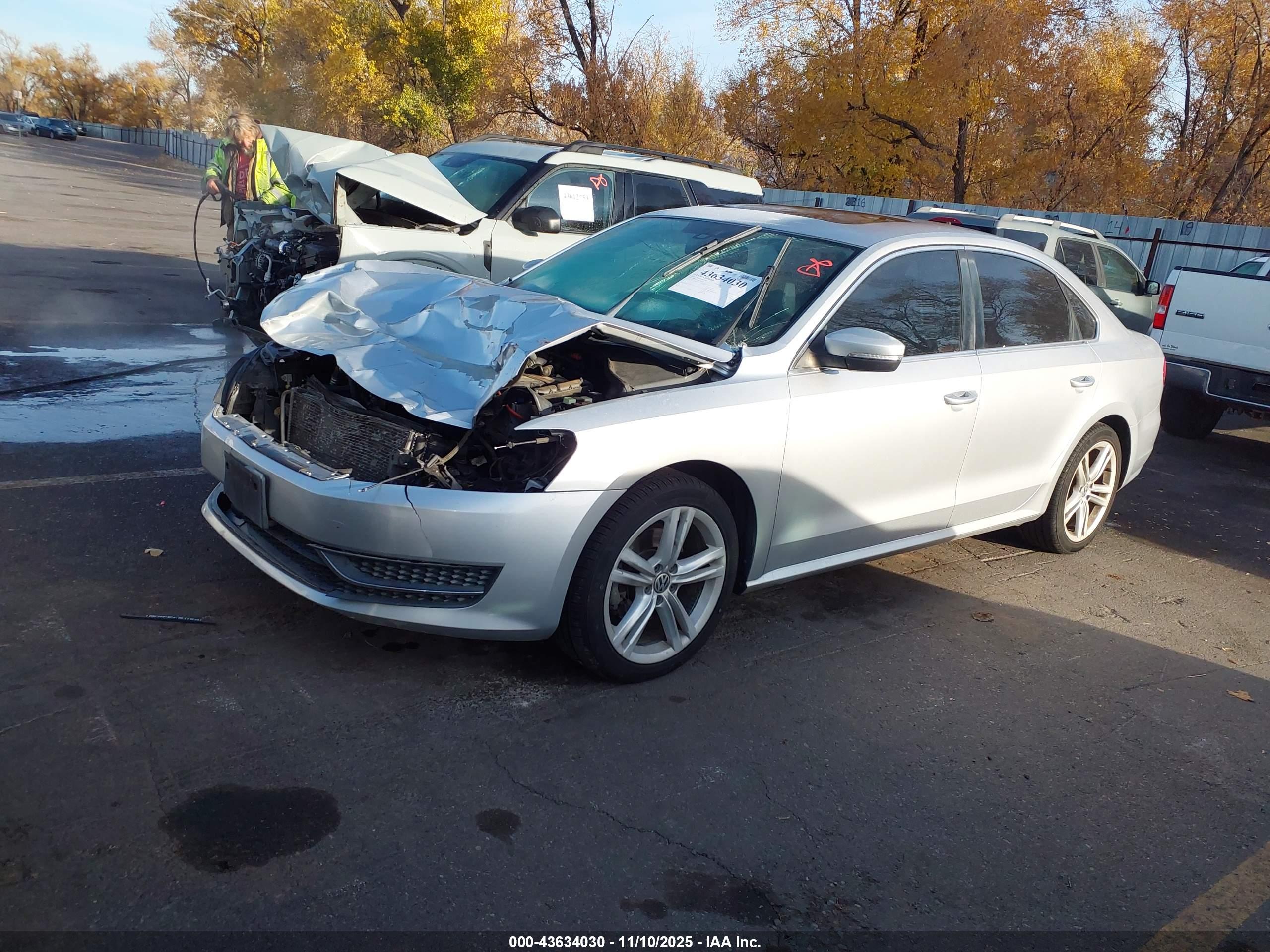 VOLKSWAGEN PASSAT image 2