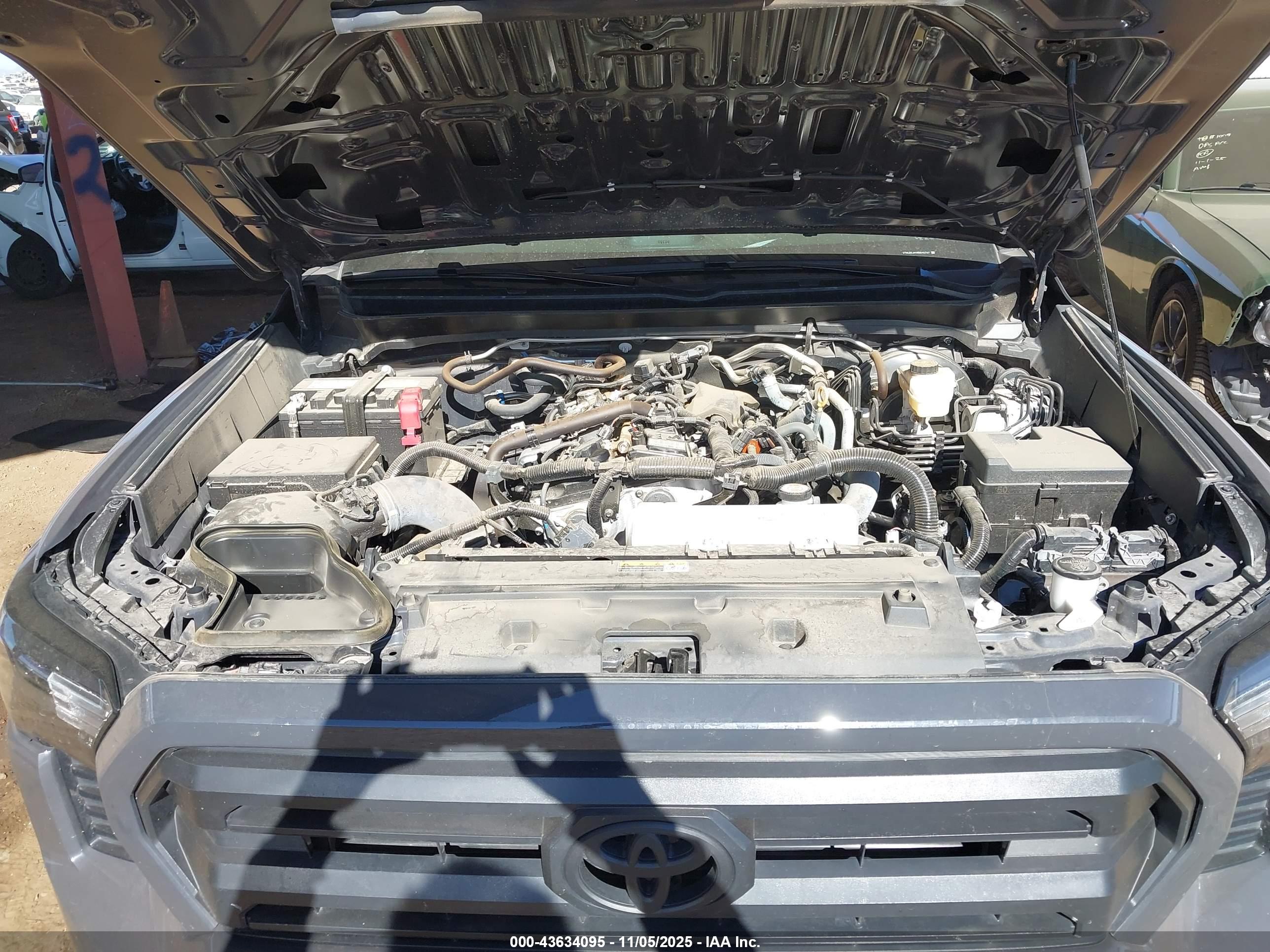 TOYOTA TACOMA image 10
