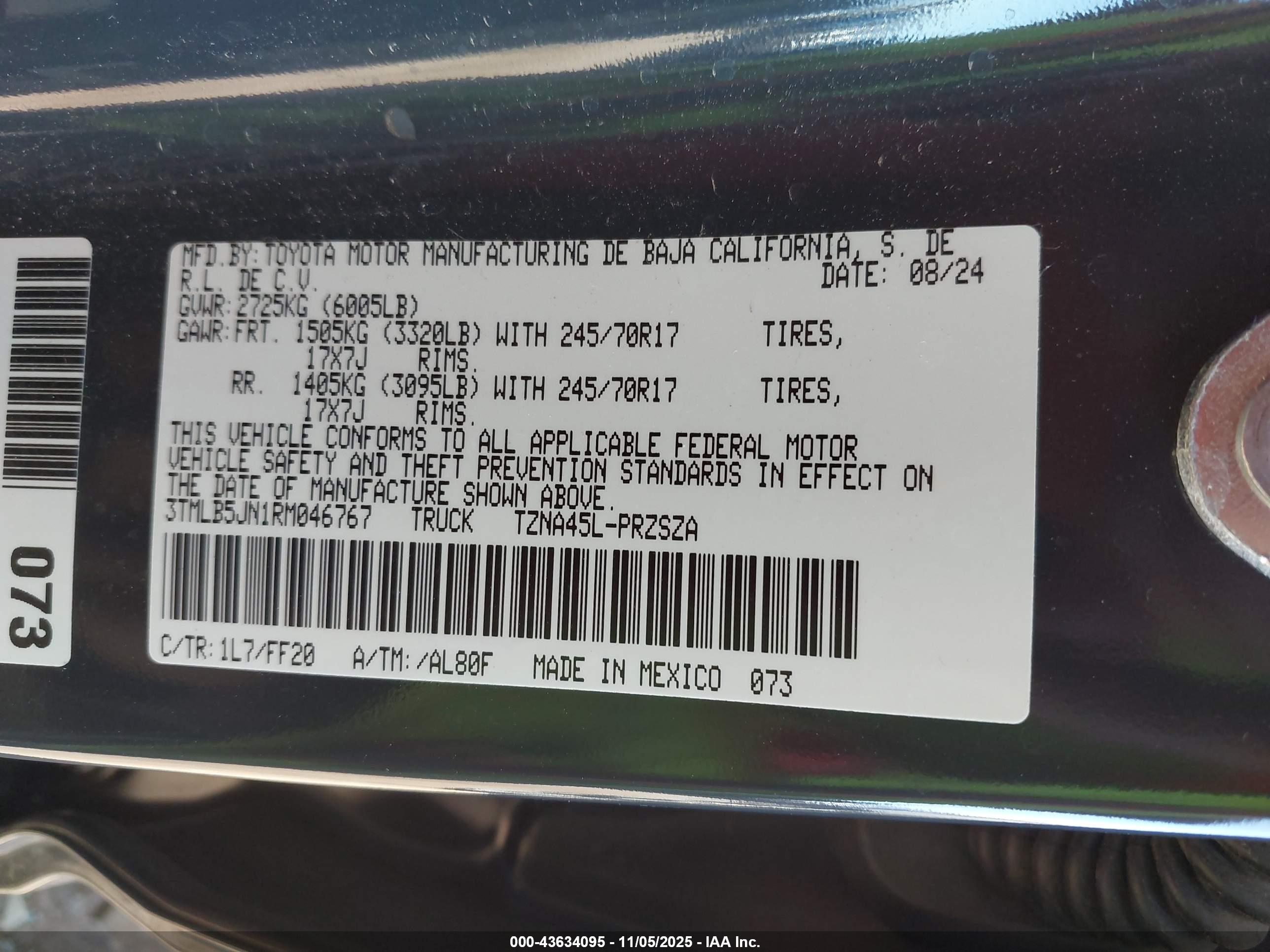 TOYOTA TACOMA image 9