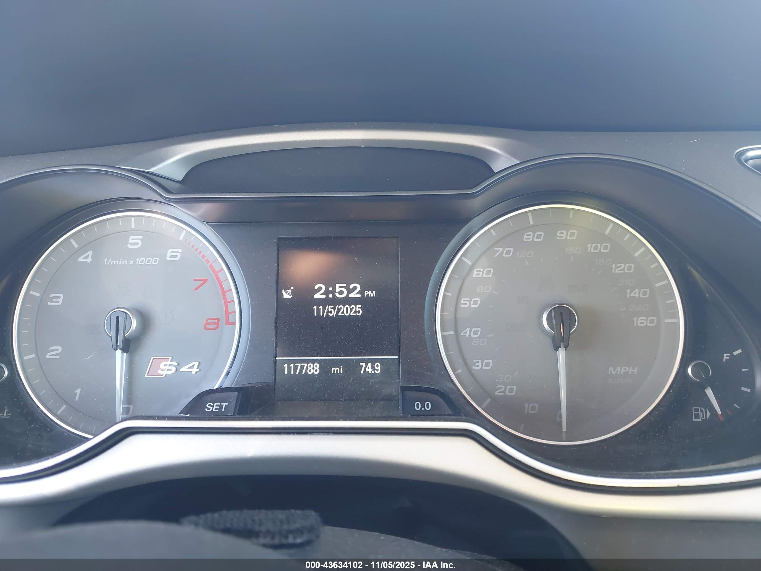 AUDI S4 image 7