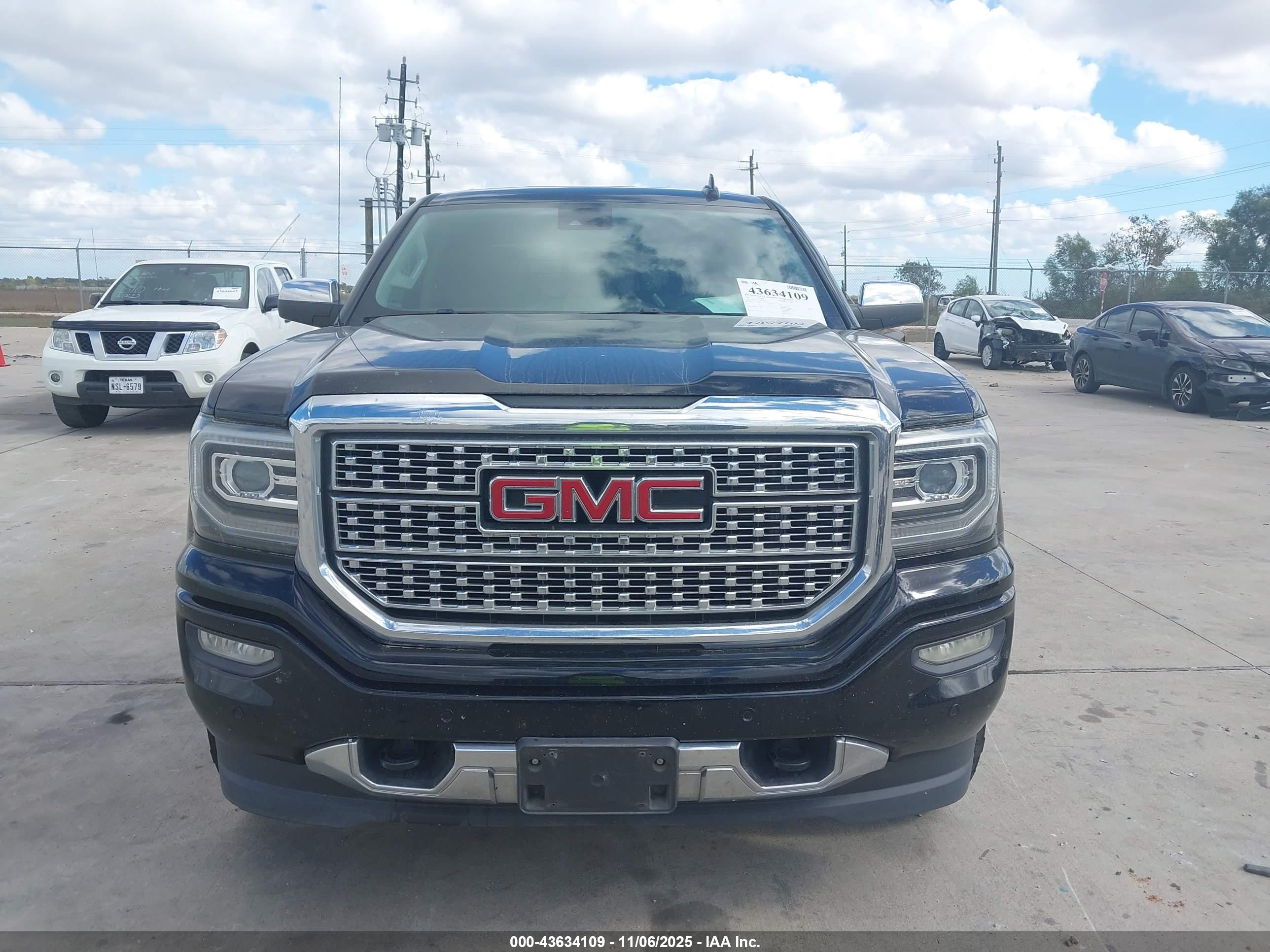 GMC SIERRA image 6