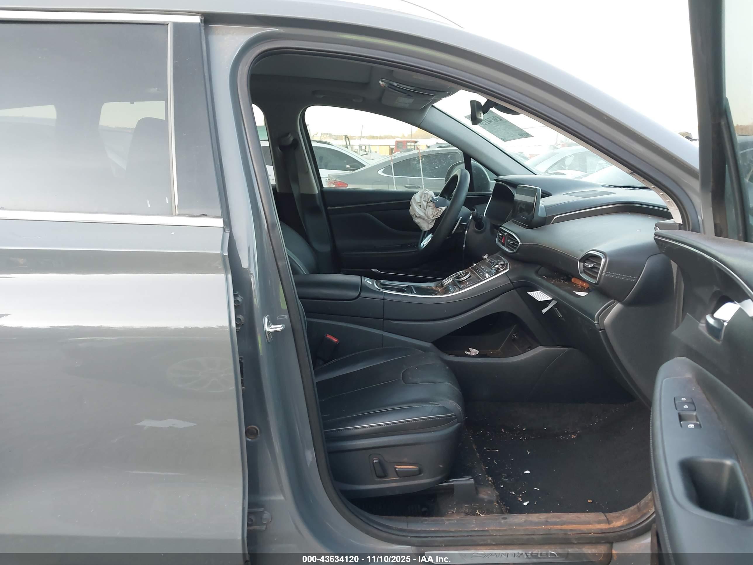 HYUNDAI SANTA image 5