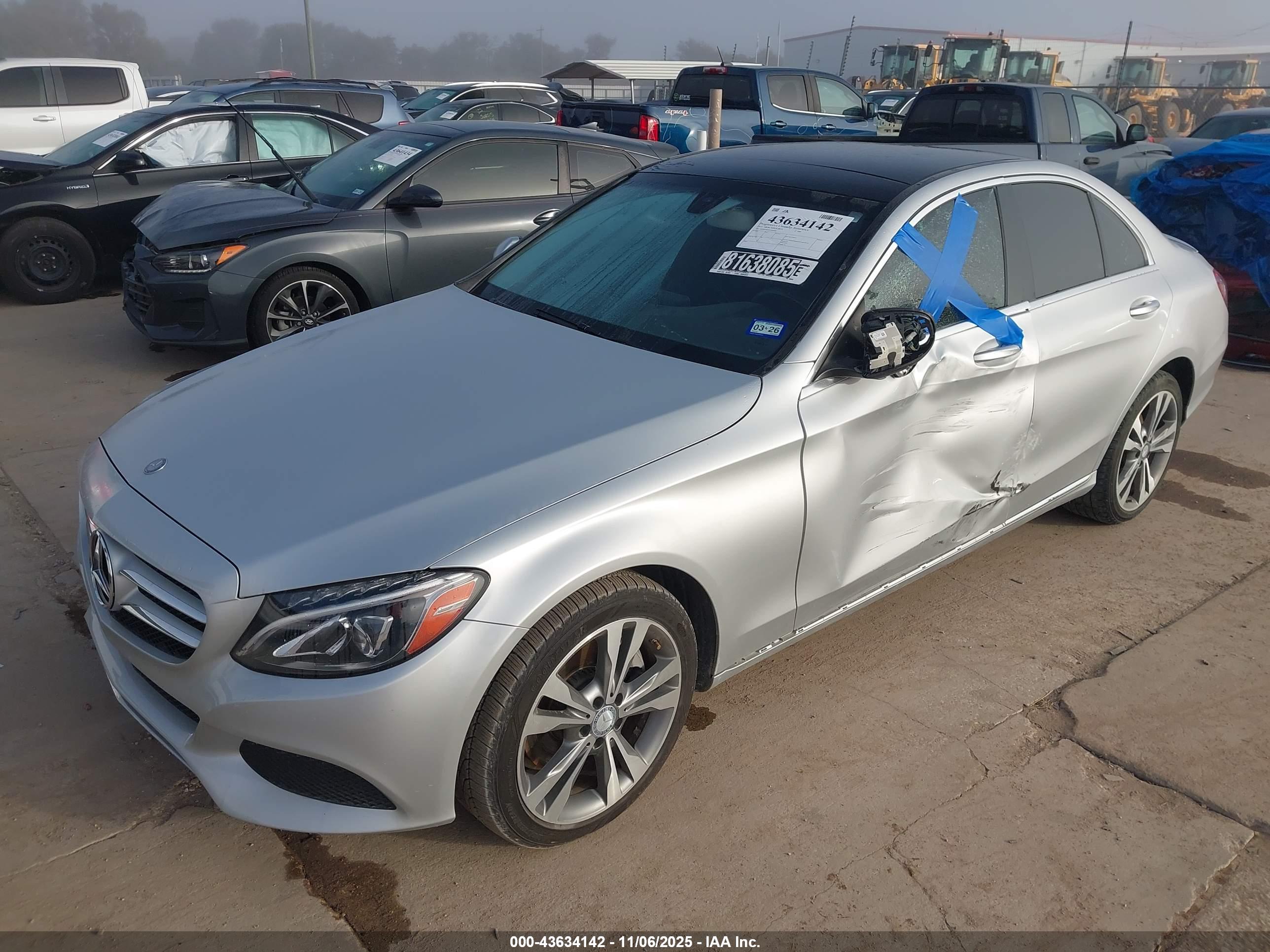 MERCEDES-BENZ C image 2