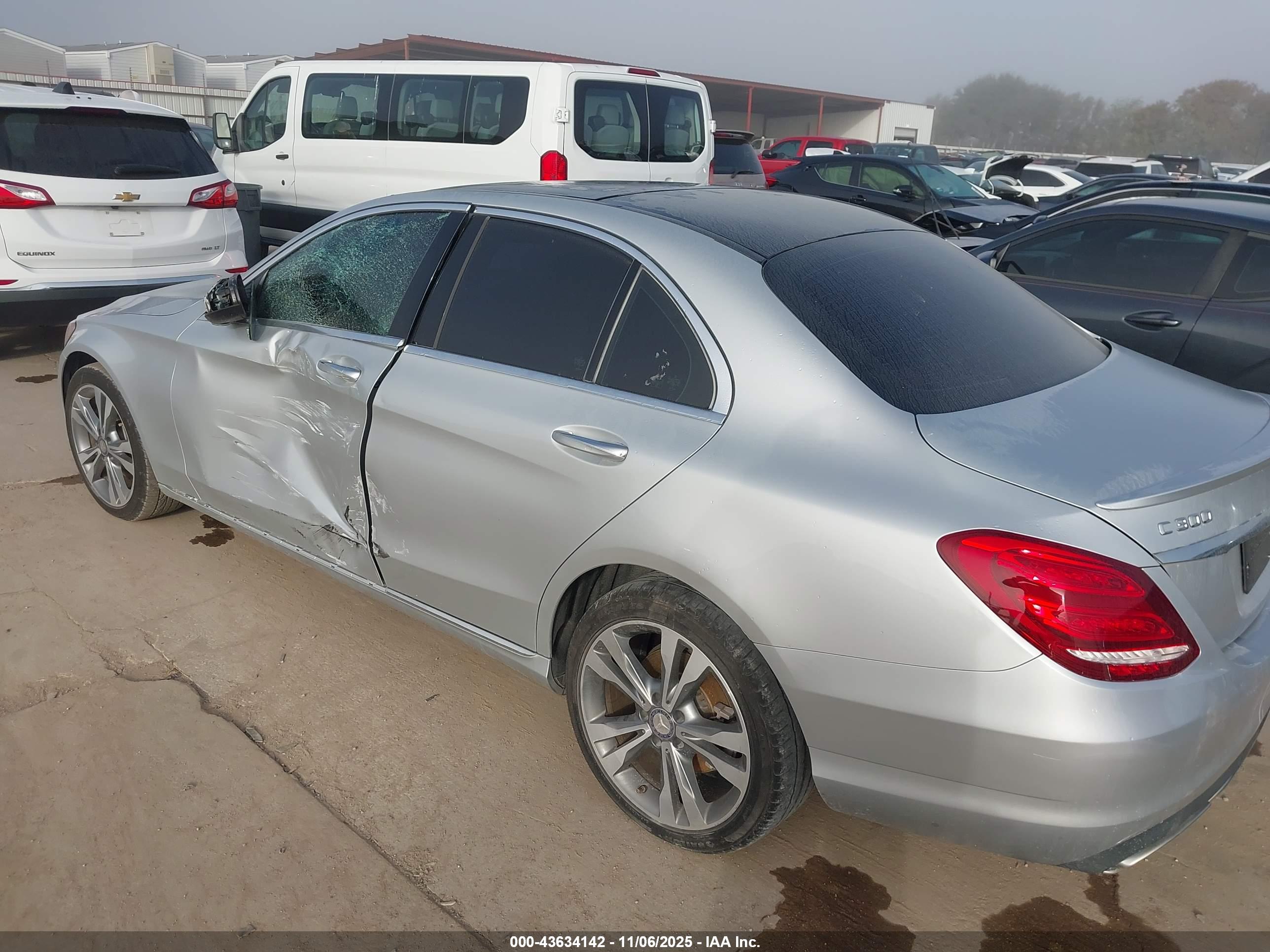 MERCEDES-BENZ C image 3
