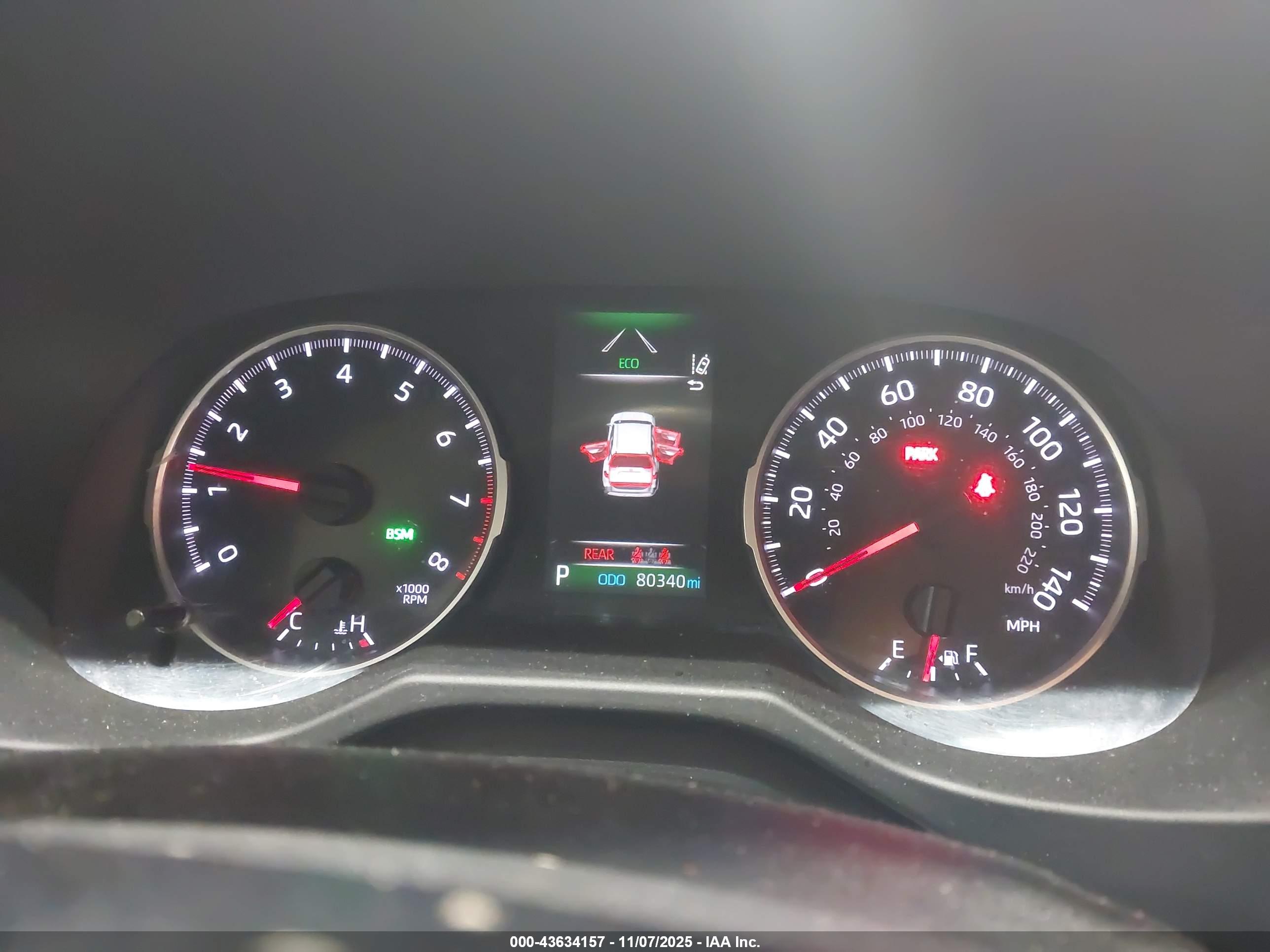 TOYOTA RAV4 image 7