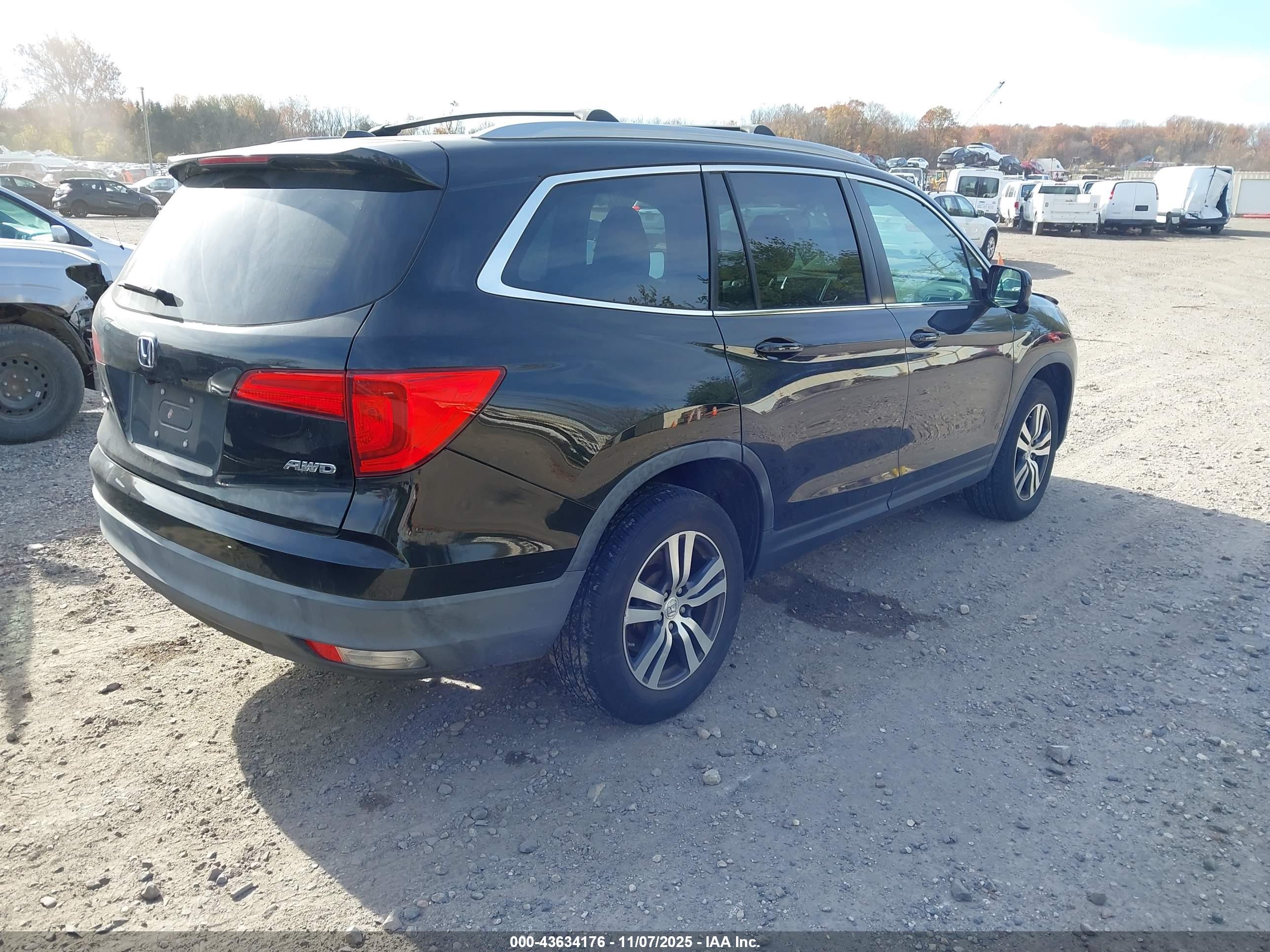 HONDA PILOT image 4