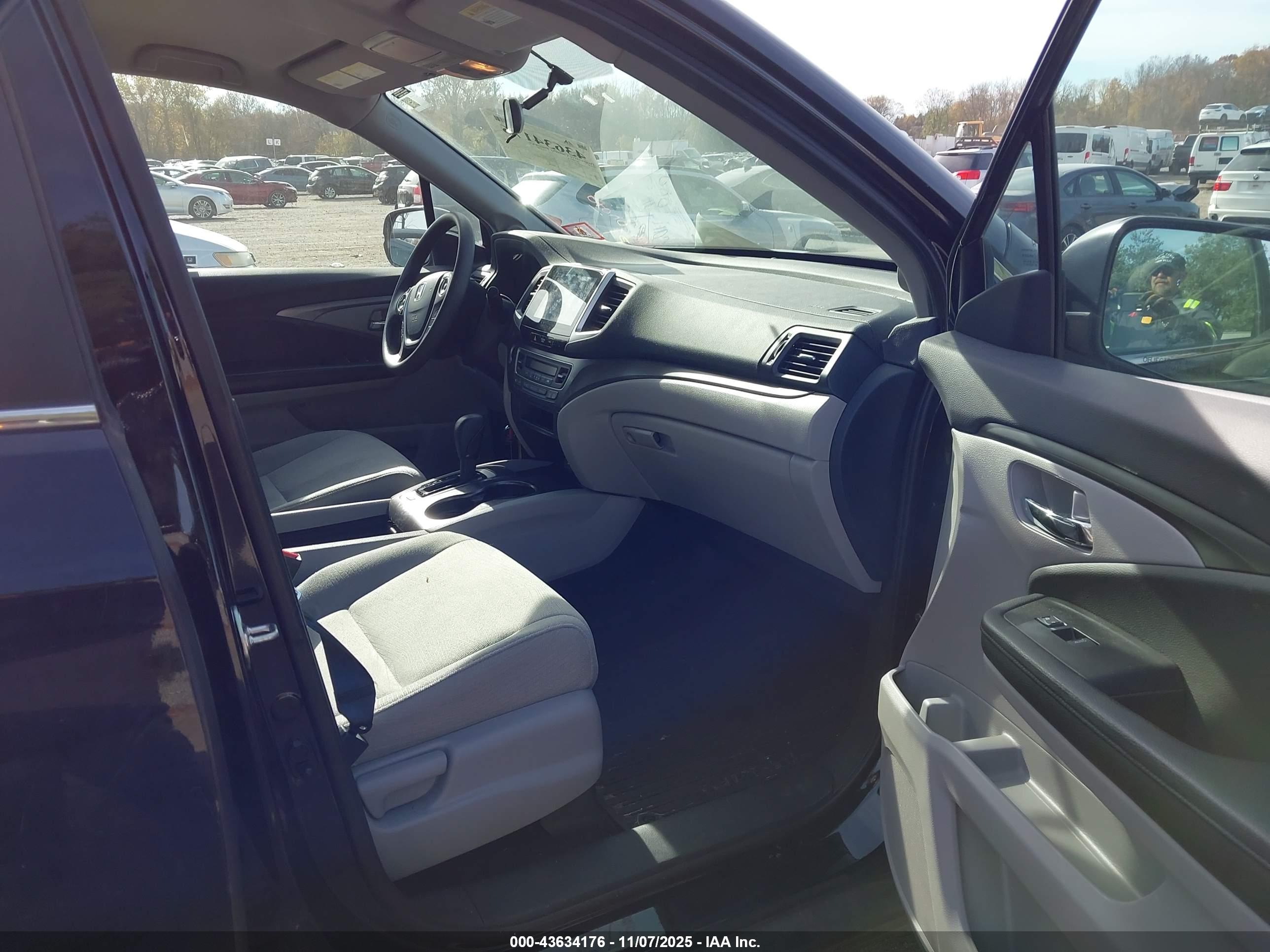 HONDA PILOT image 5