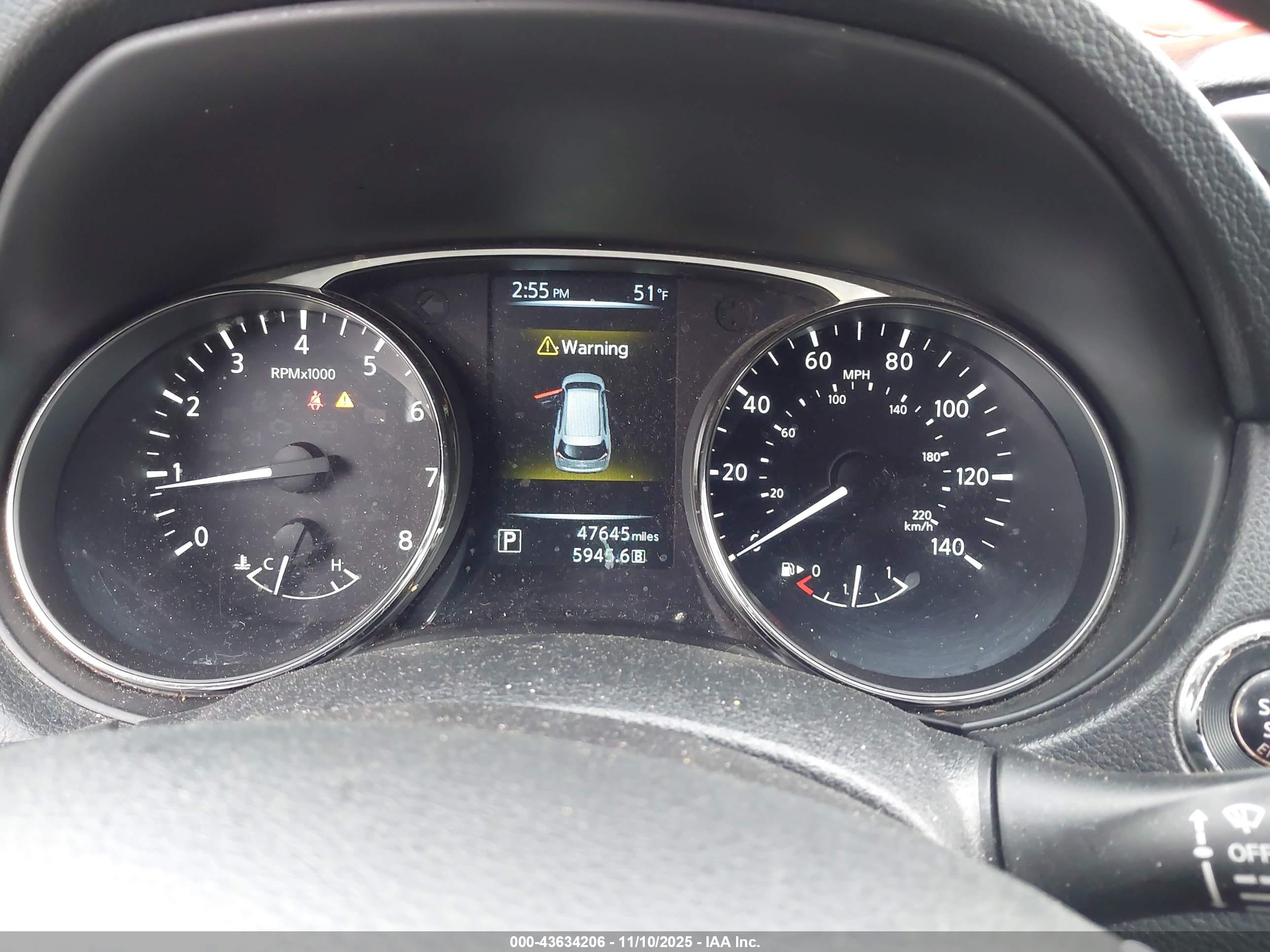 NISSAN ROGUE image 7
