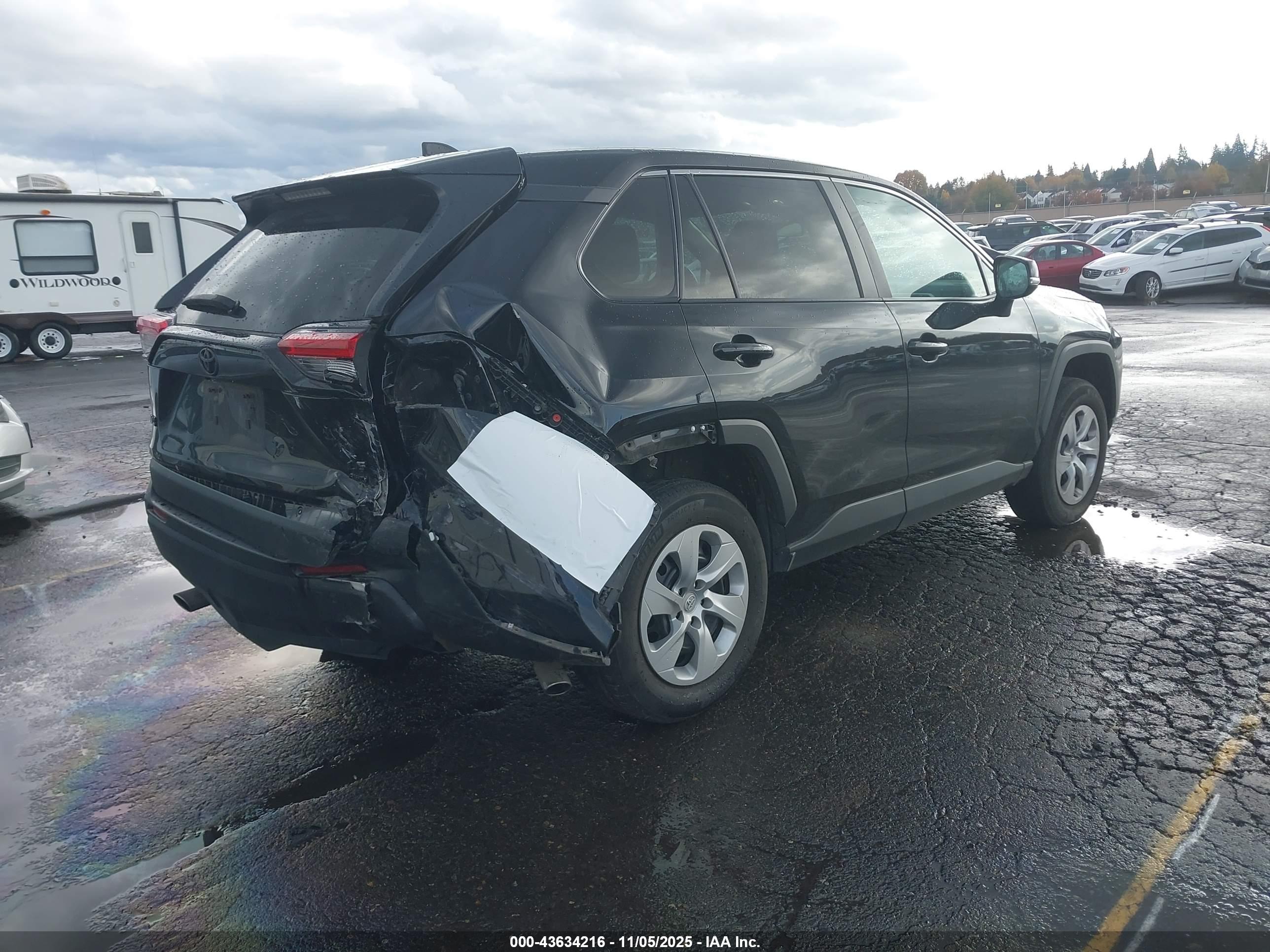 TOYOTA RAV4 image 4