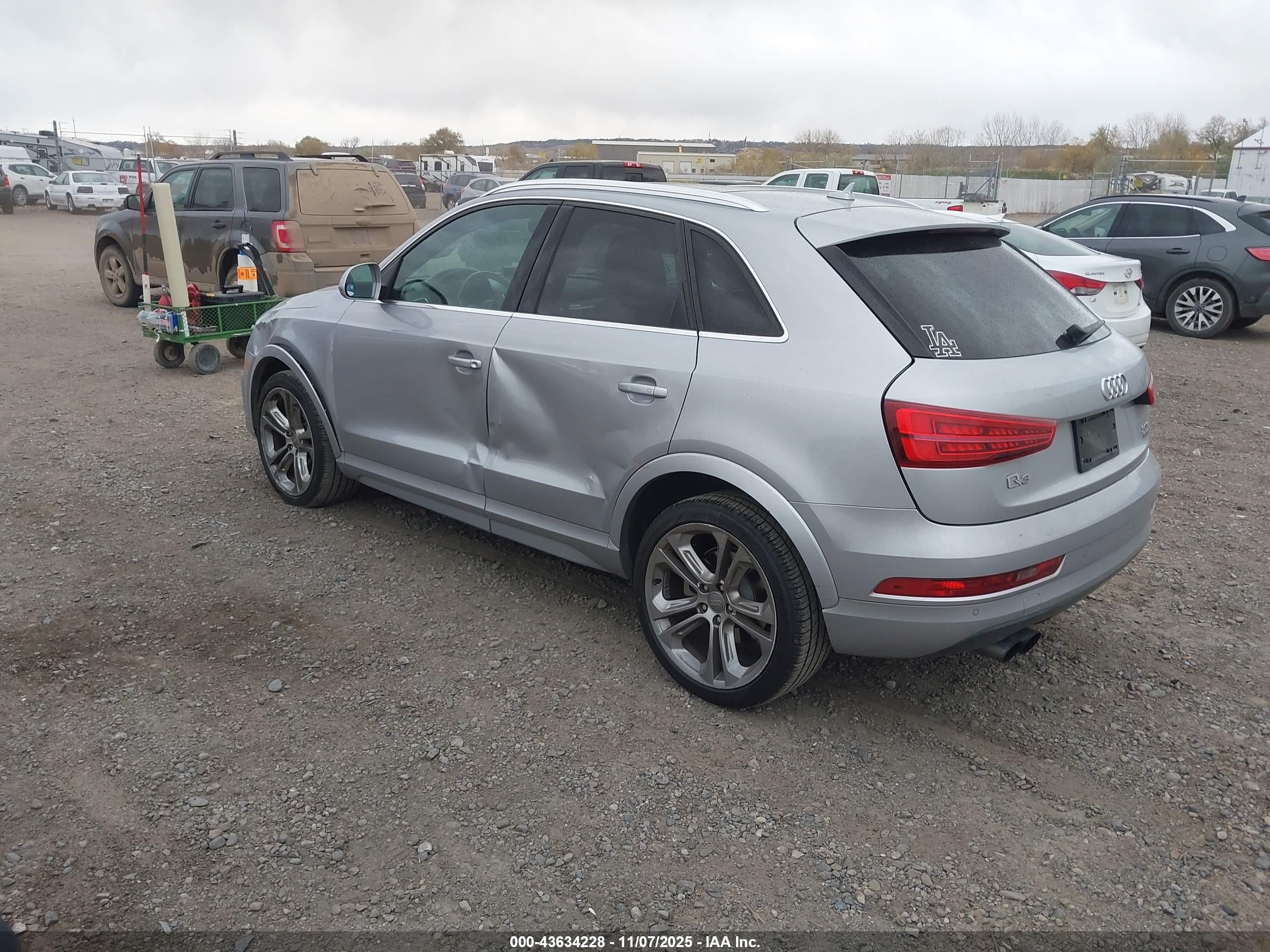 AUDI Q3 image 3