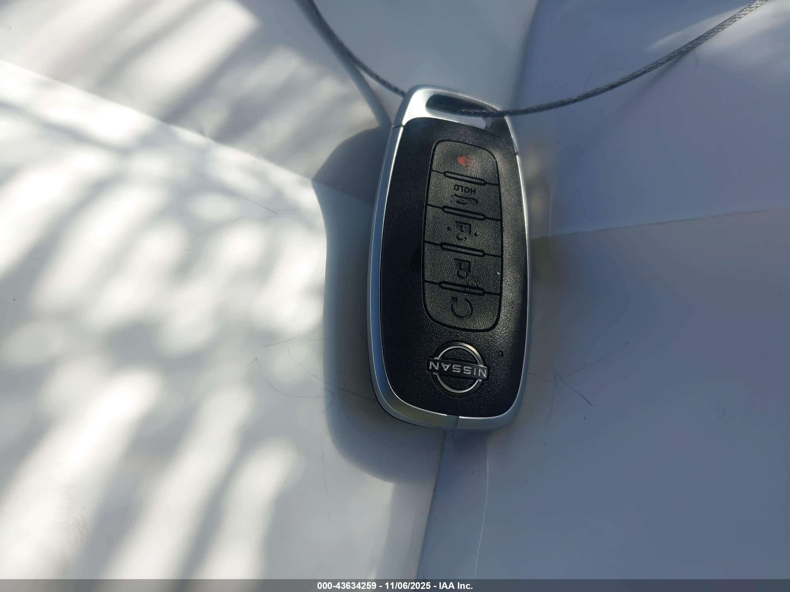 NISSAN SENTRA image 11