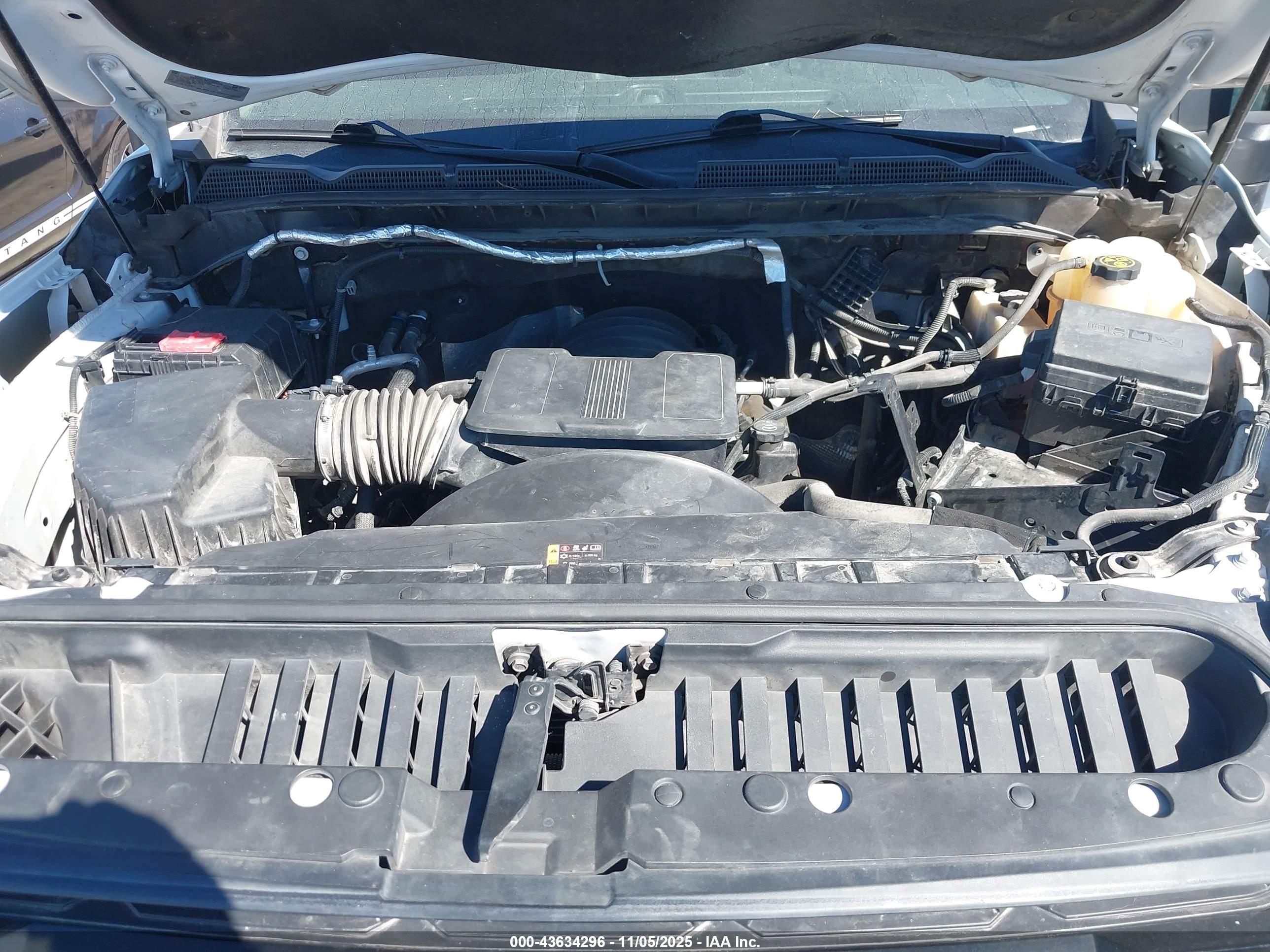 GMC SIERRA image 10