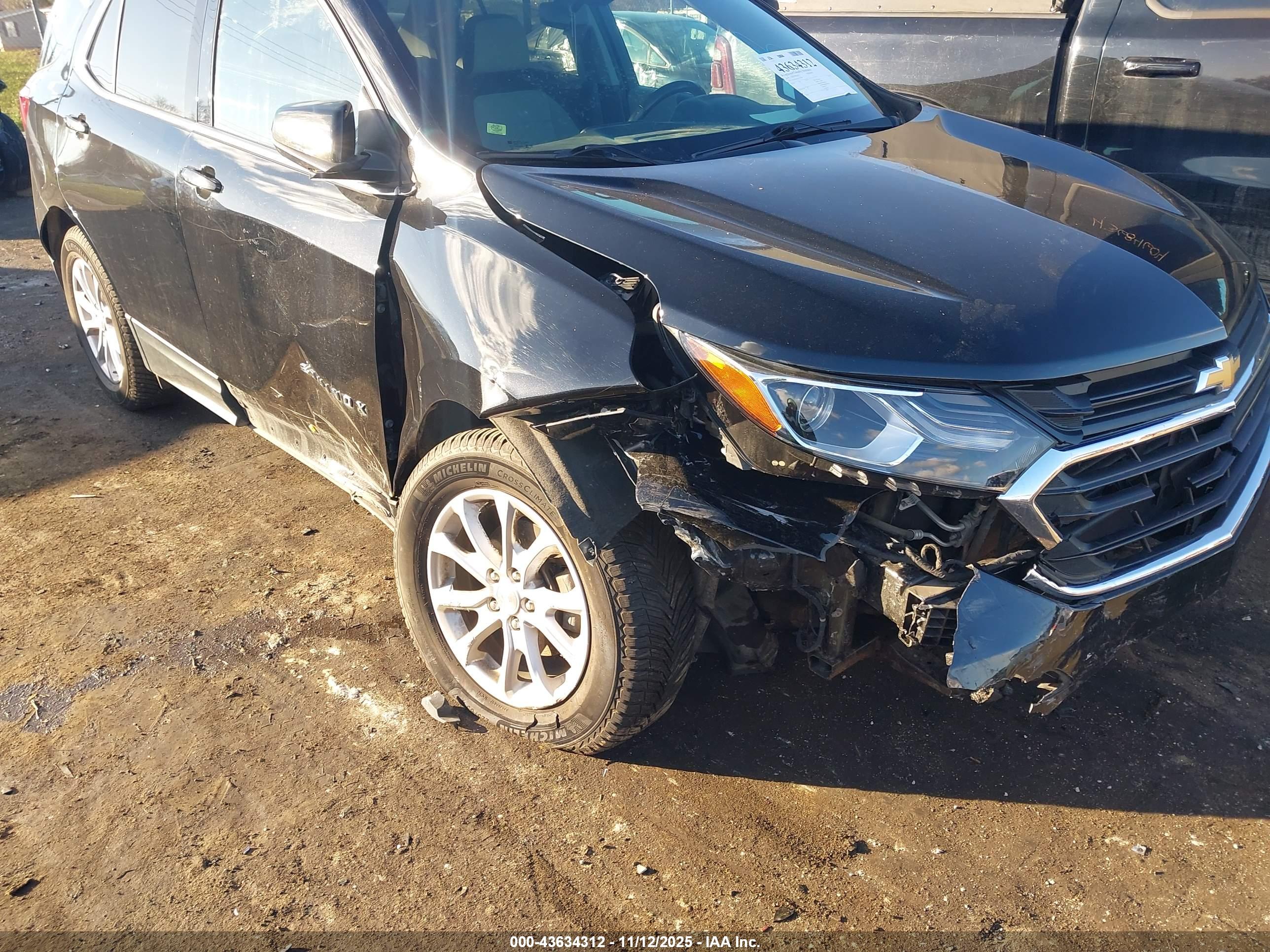 CHEVROLET EQUINOX image 6