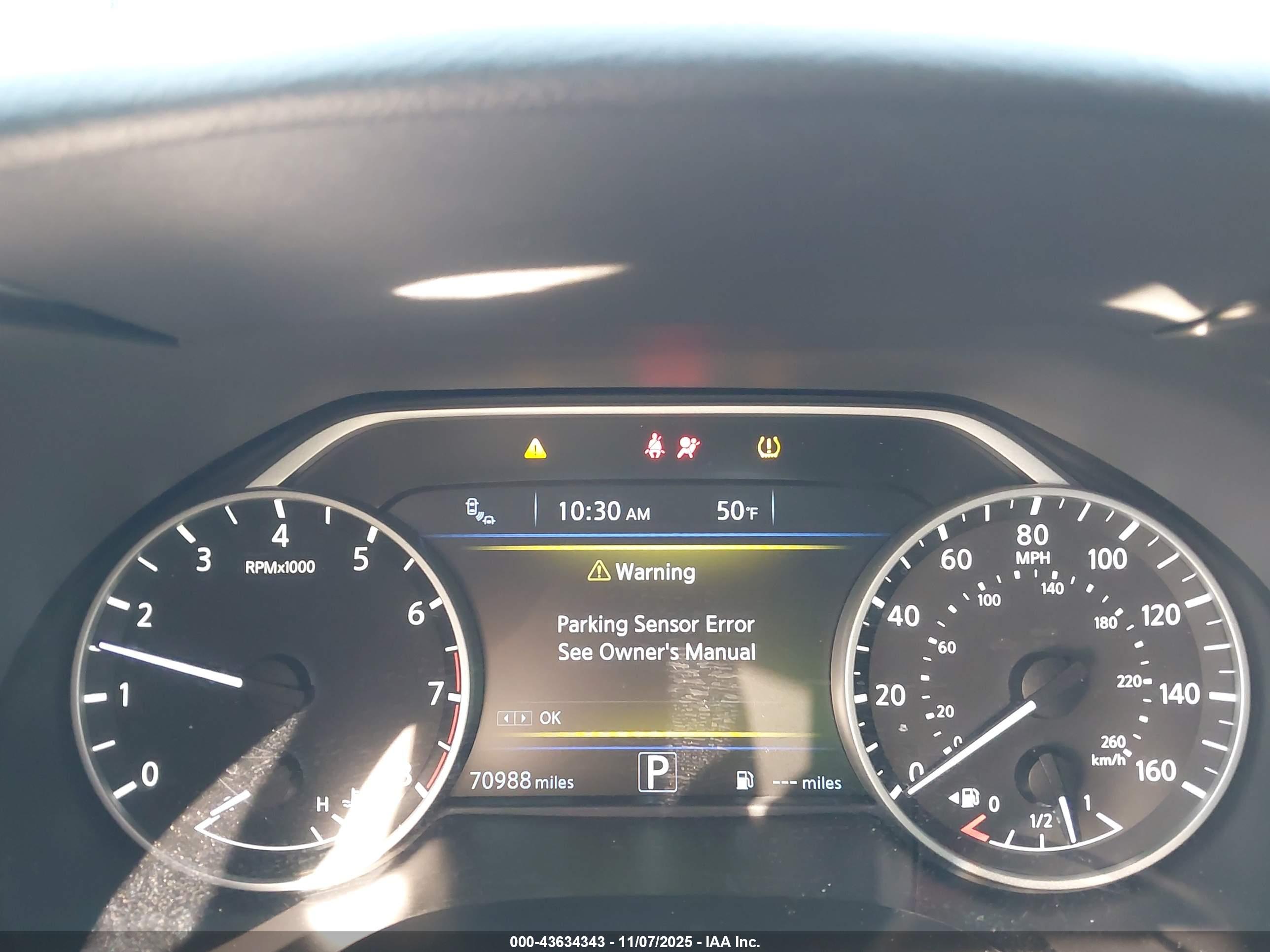 NISSAN MAXIMA image 7