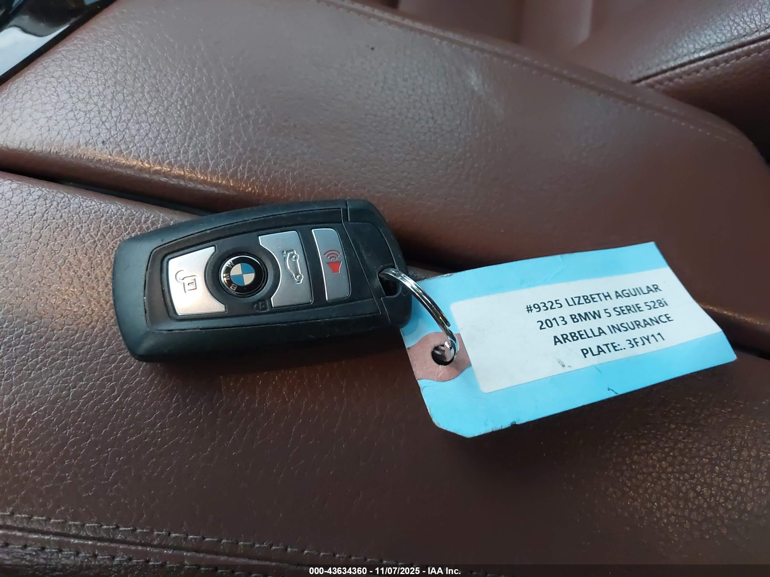 BMW 528I image 11