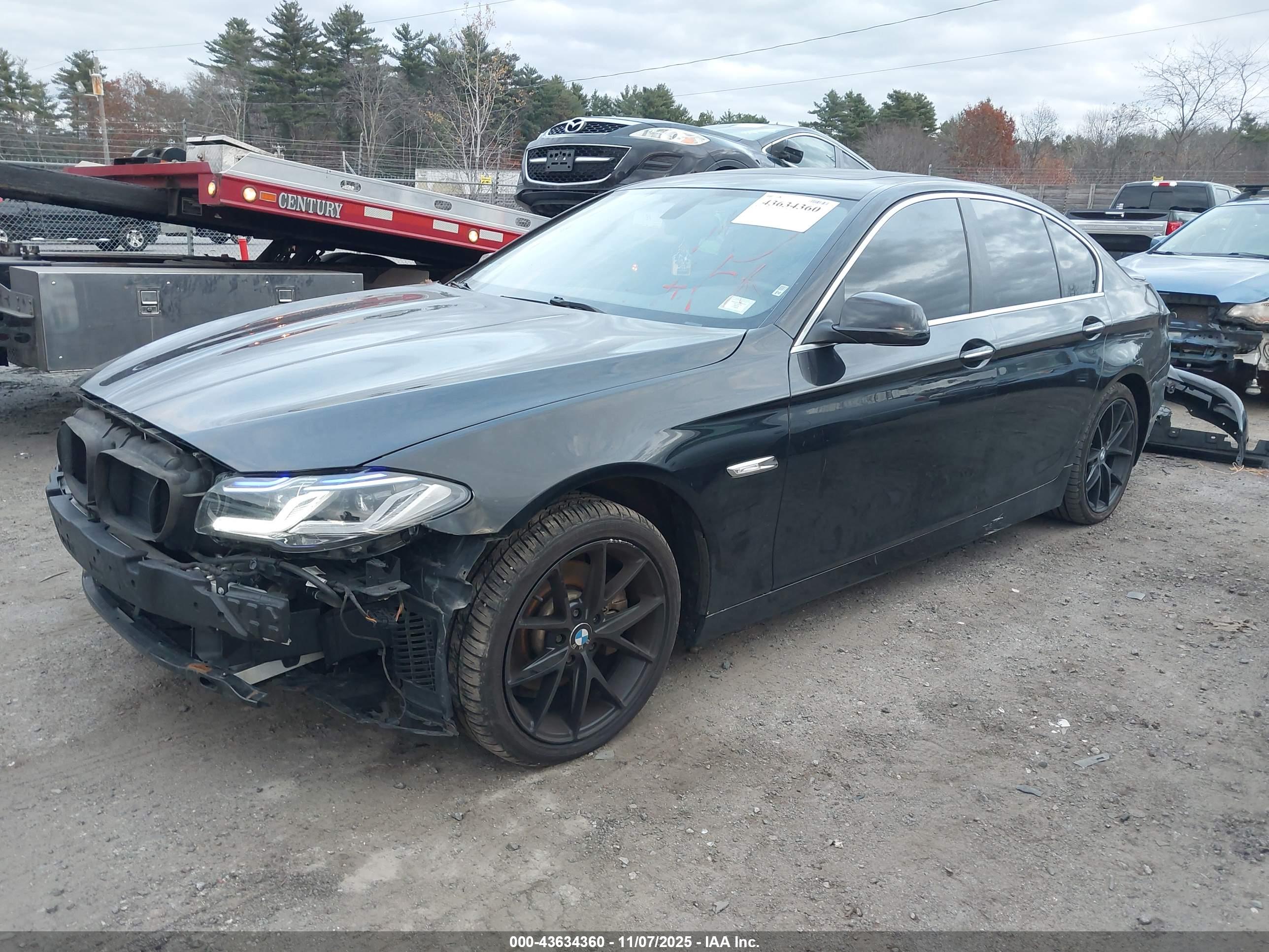 BMW 528I image 2