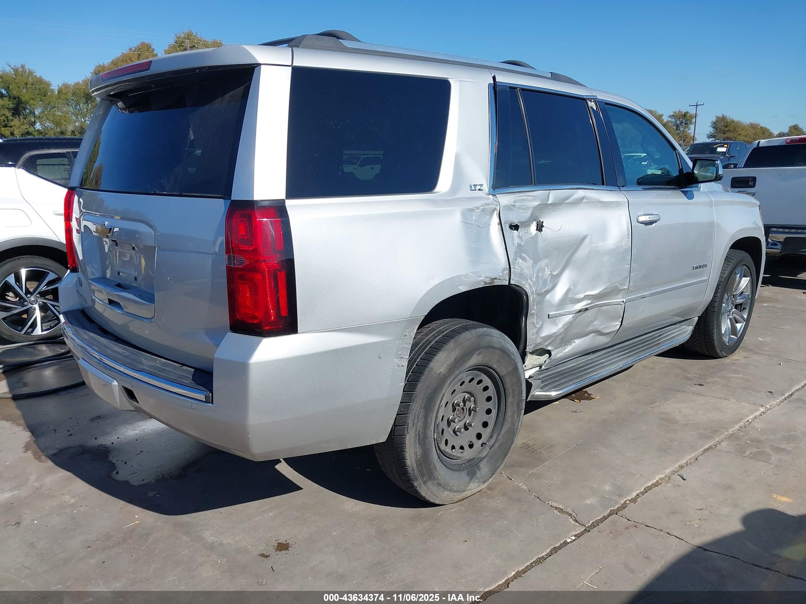 CHEVROLET TAHOE image 4