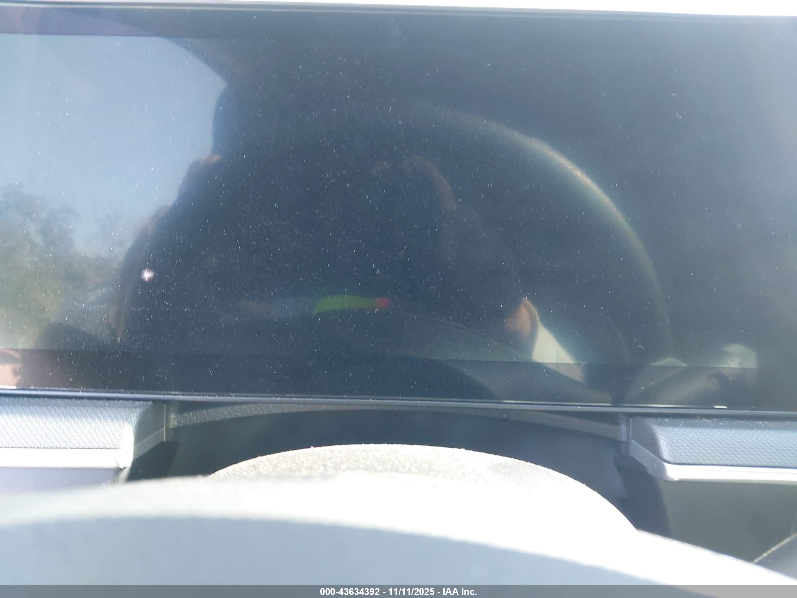 KIA K5 image 7
