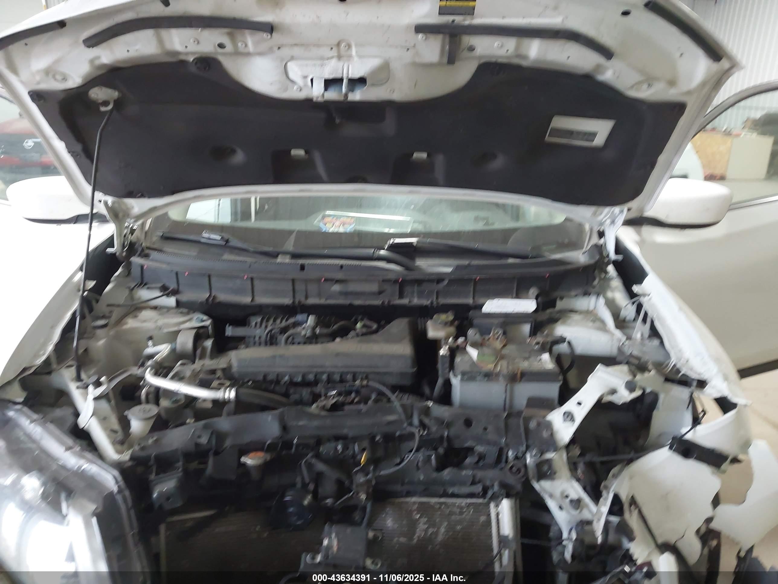 NISSAN ROGUE image 10