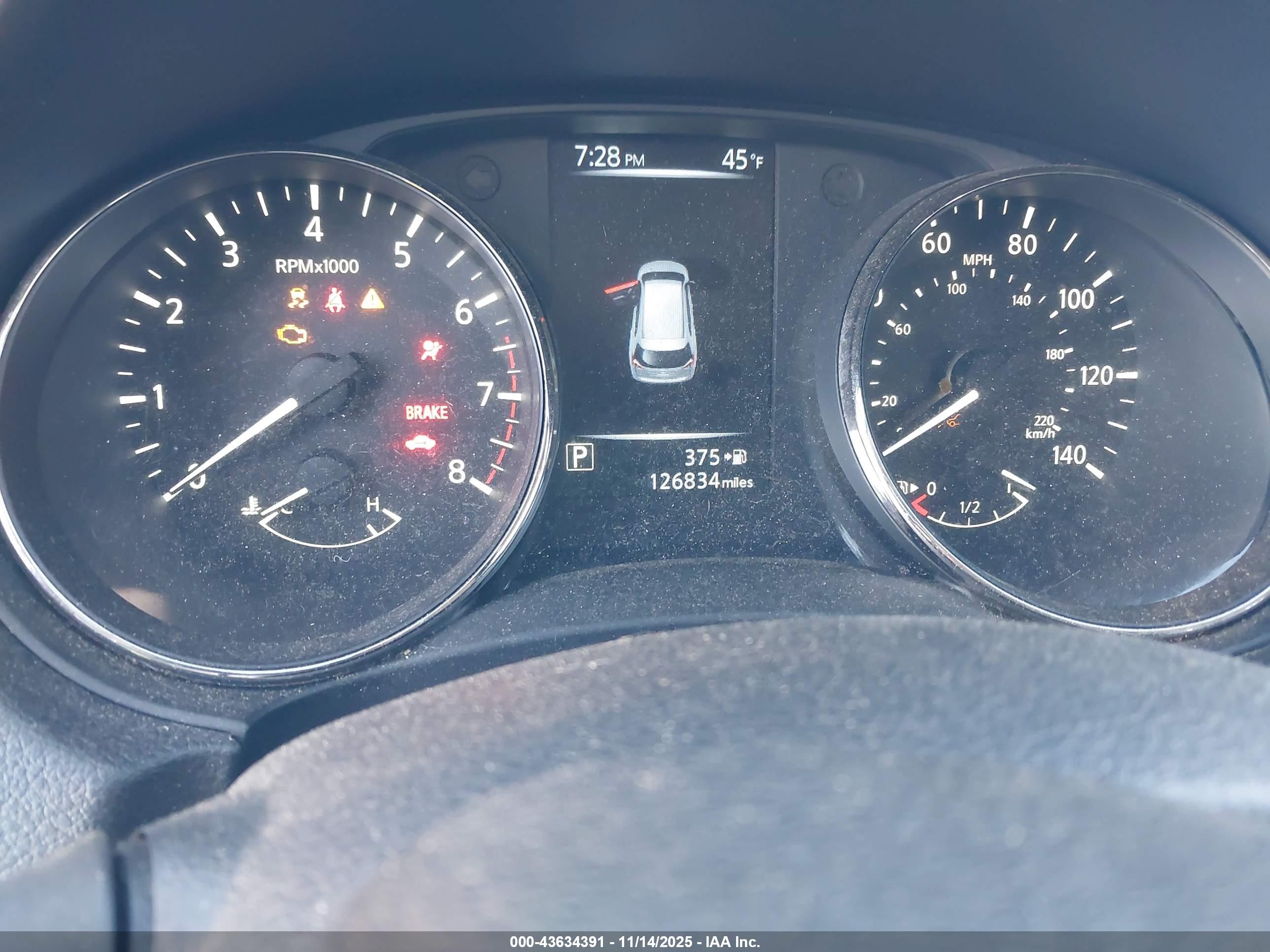 NISSAN ROGUE image 7