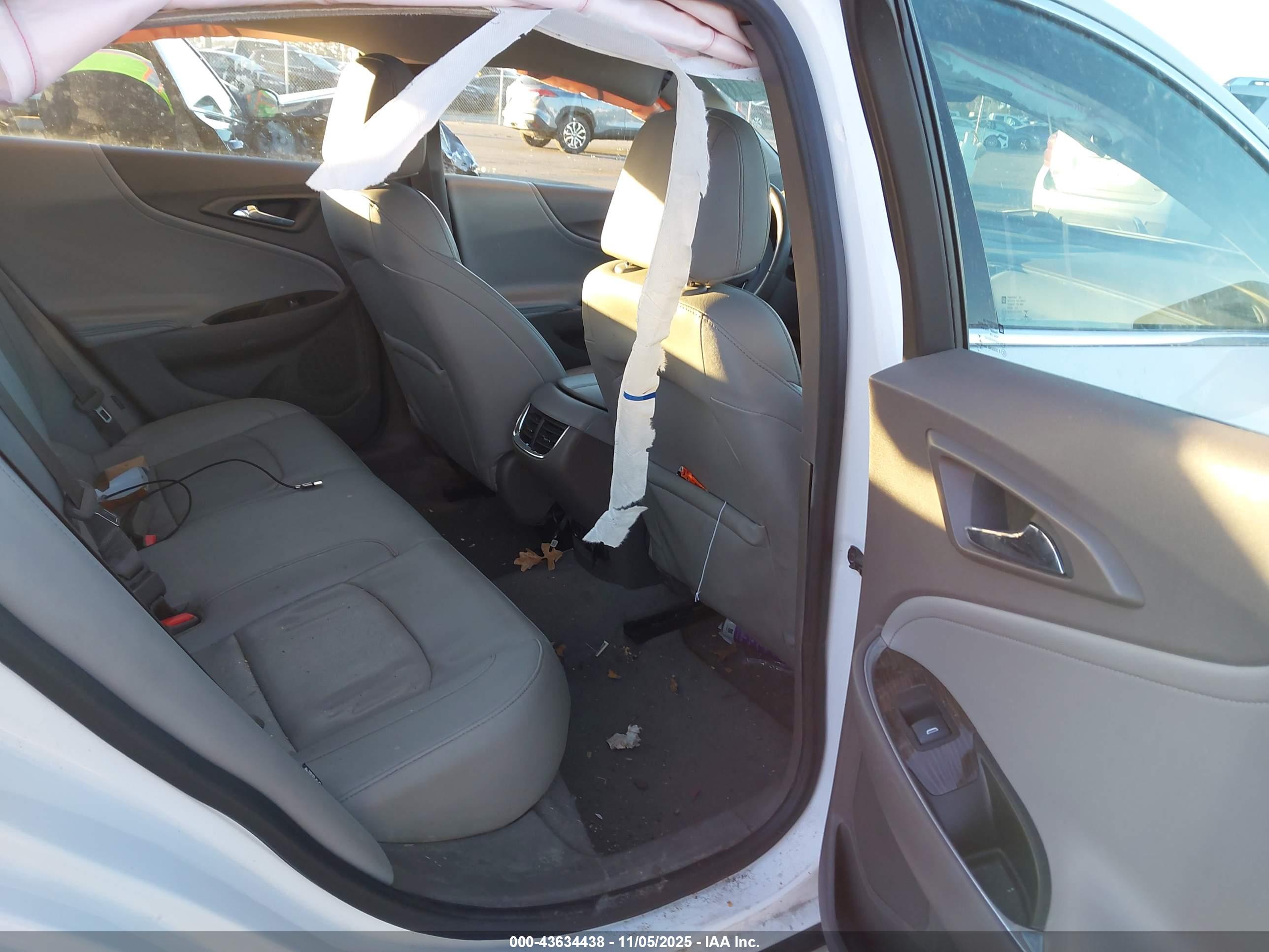 CHEVROLET MALIBU image 8