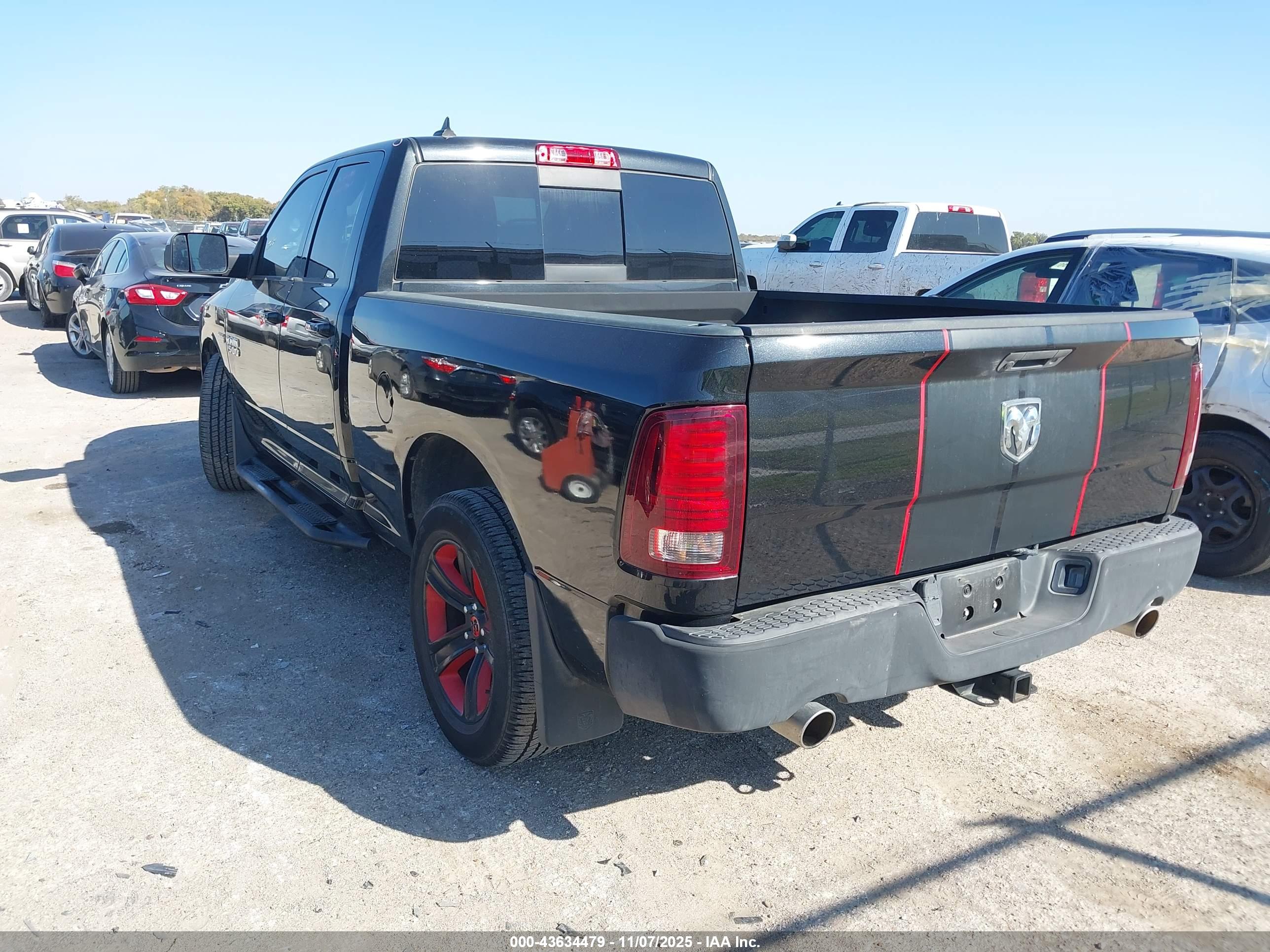 RAM 1500 image 3