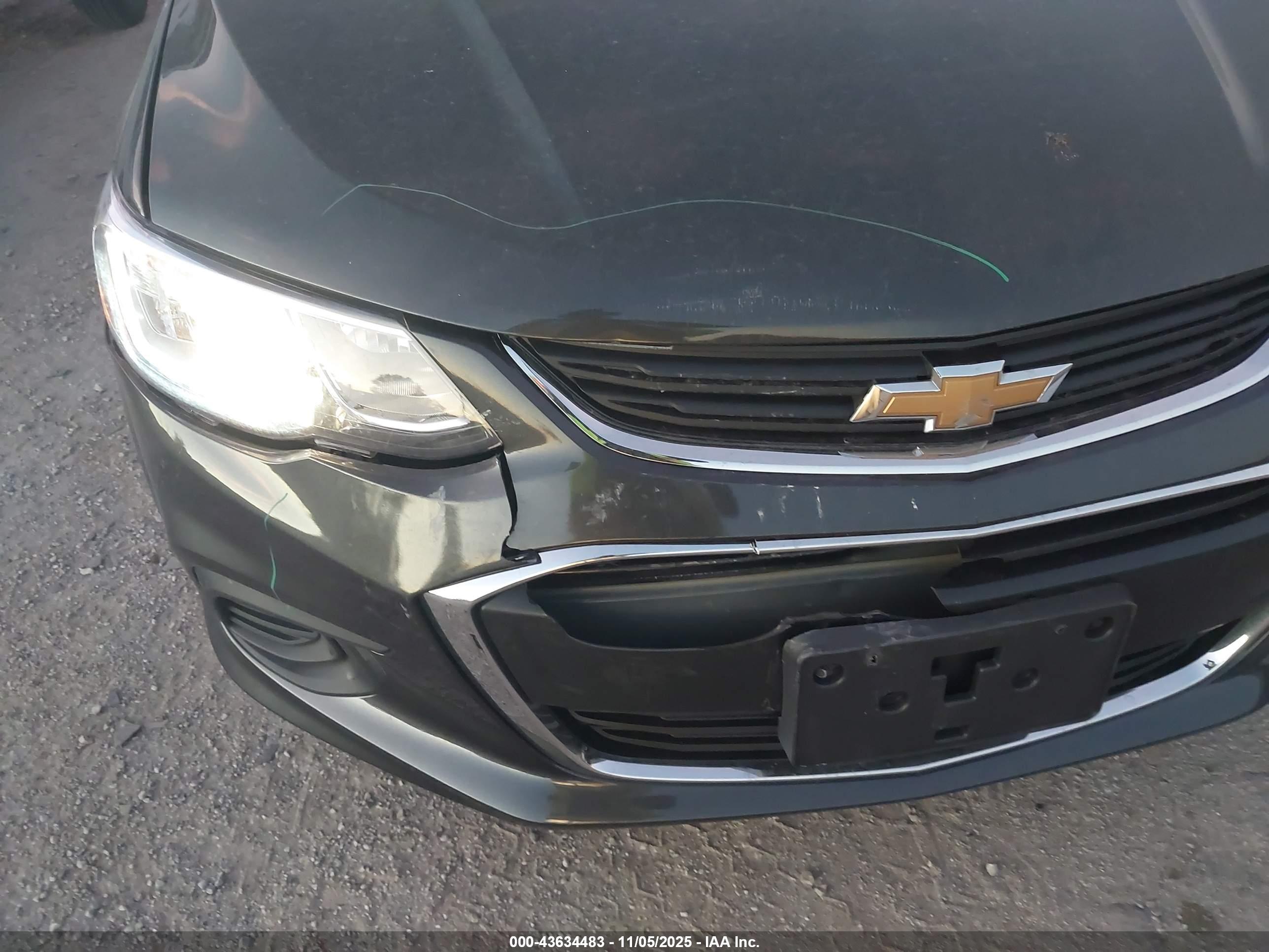 CHEVROLET SONIC image 6