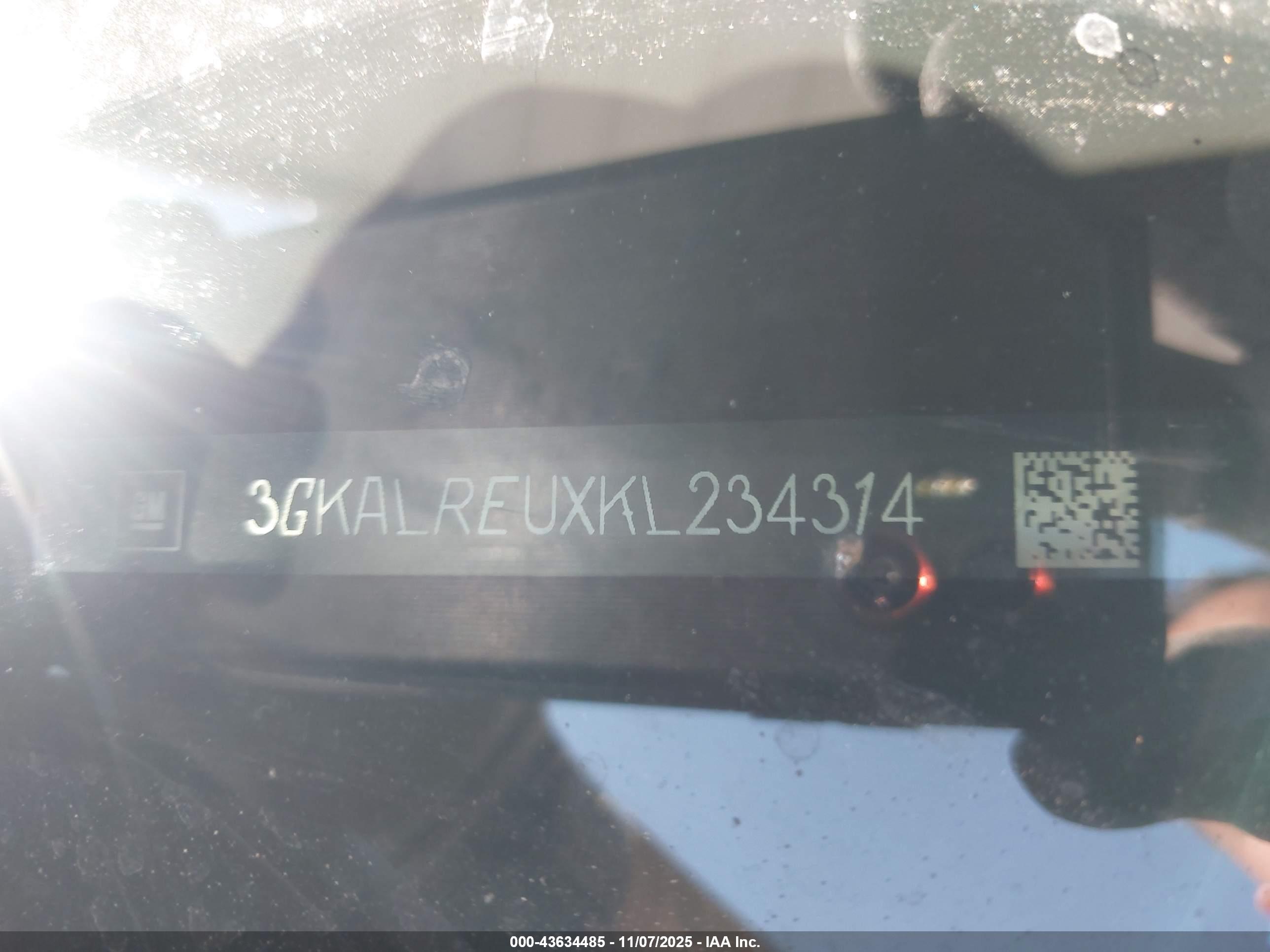 GMC TERRAIN image 9