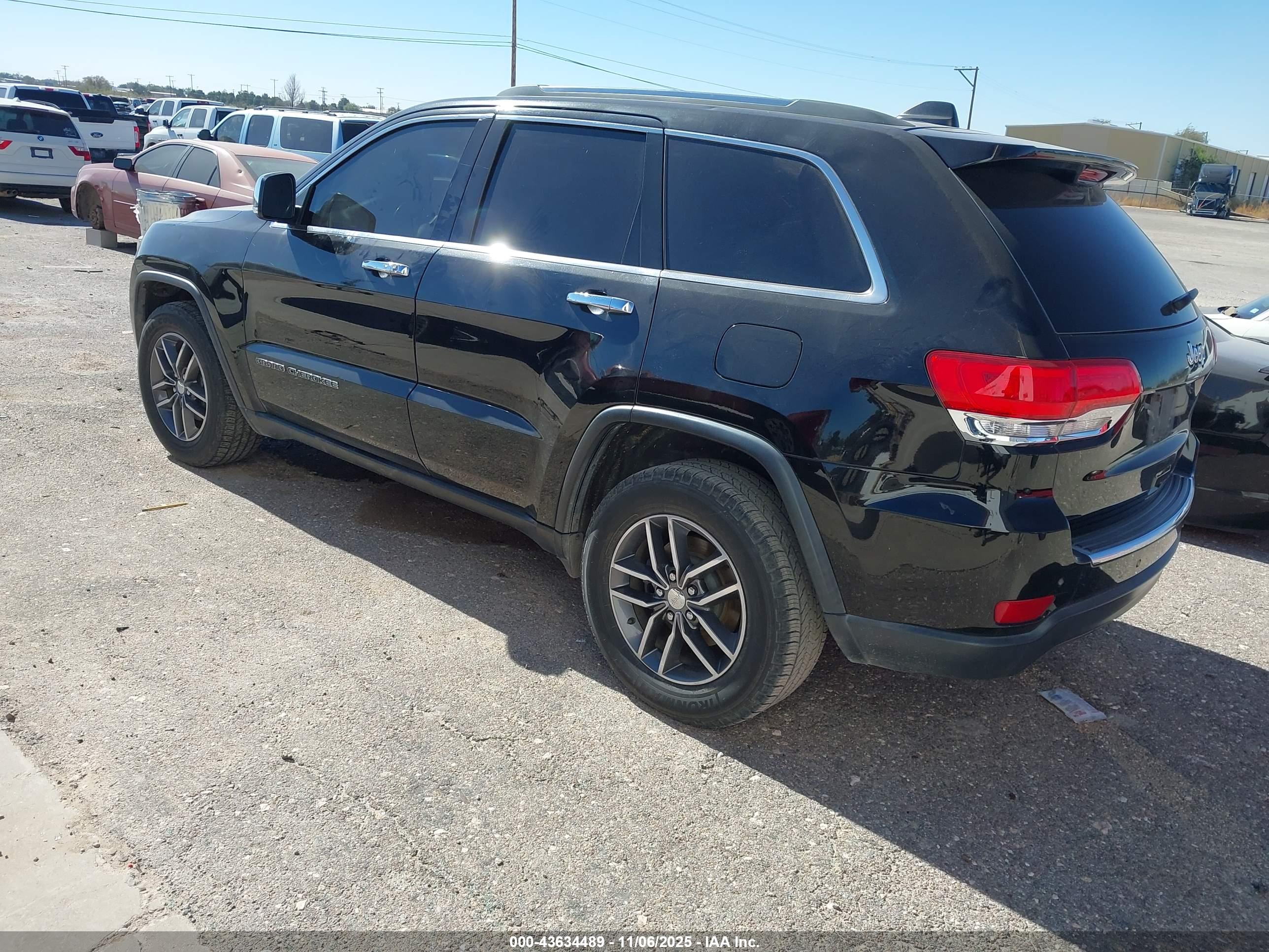 JEEP GRAND image 3