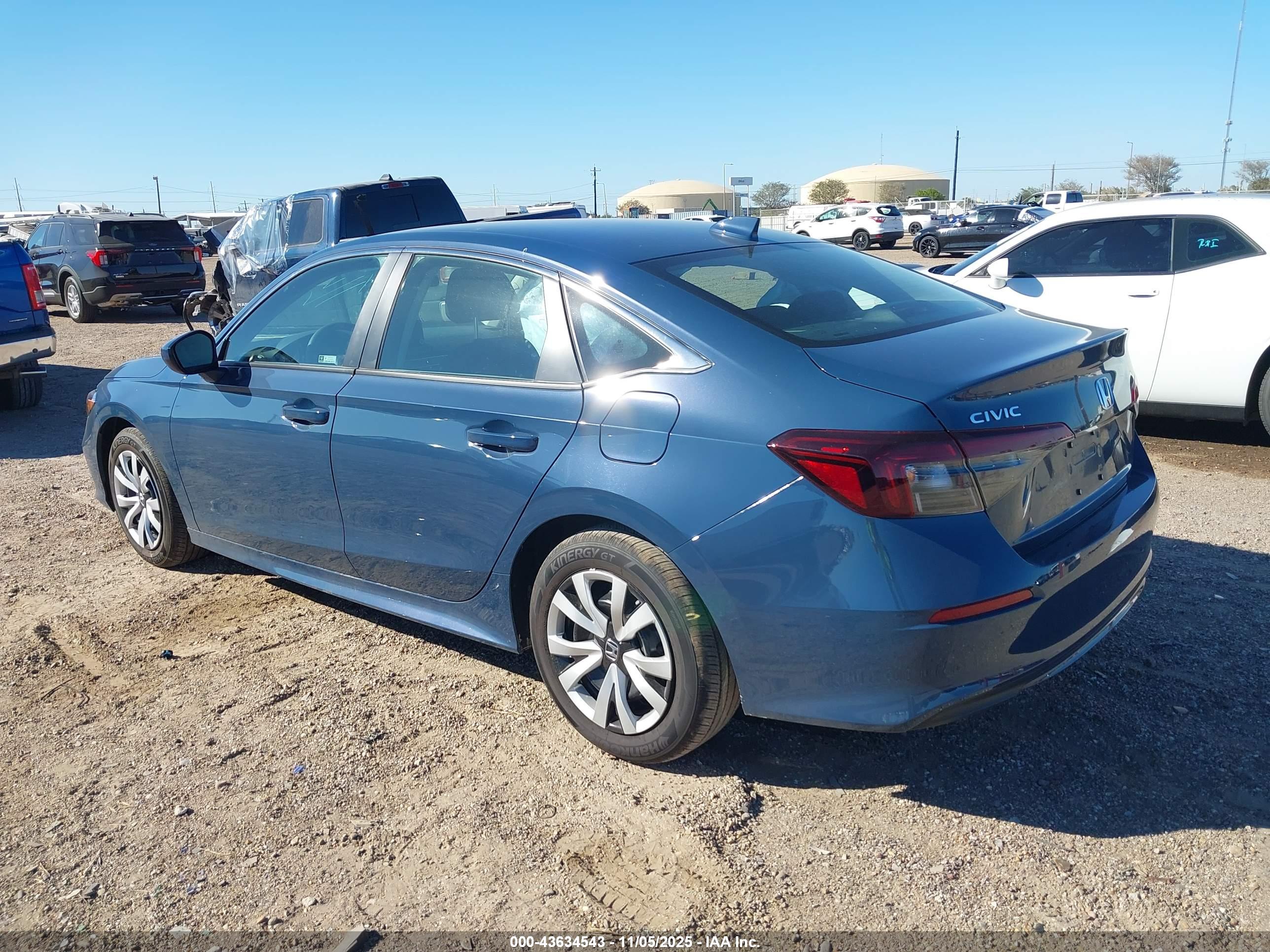 HONDA CIVIC image 3