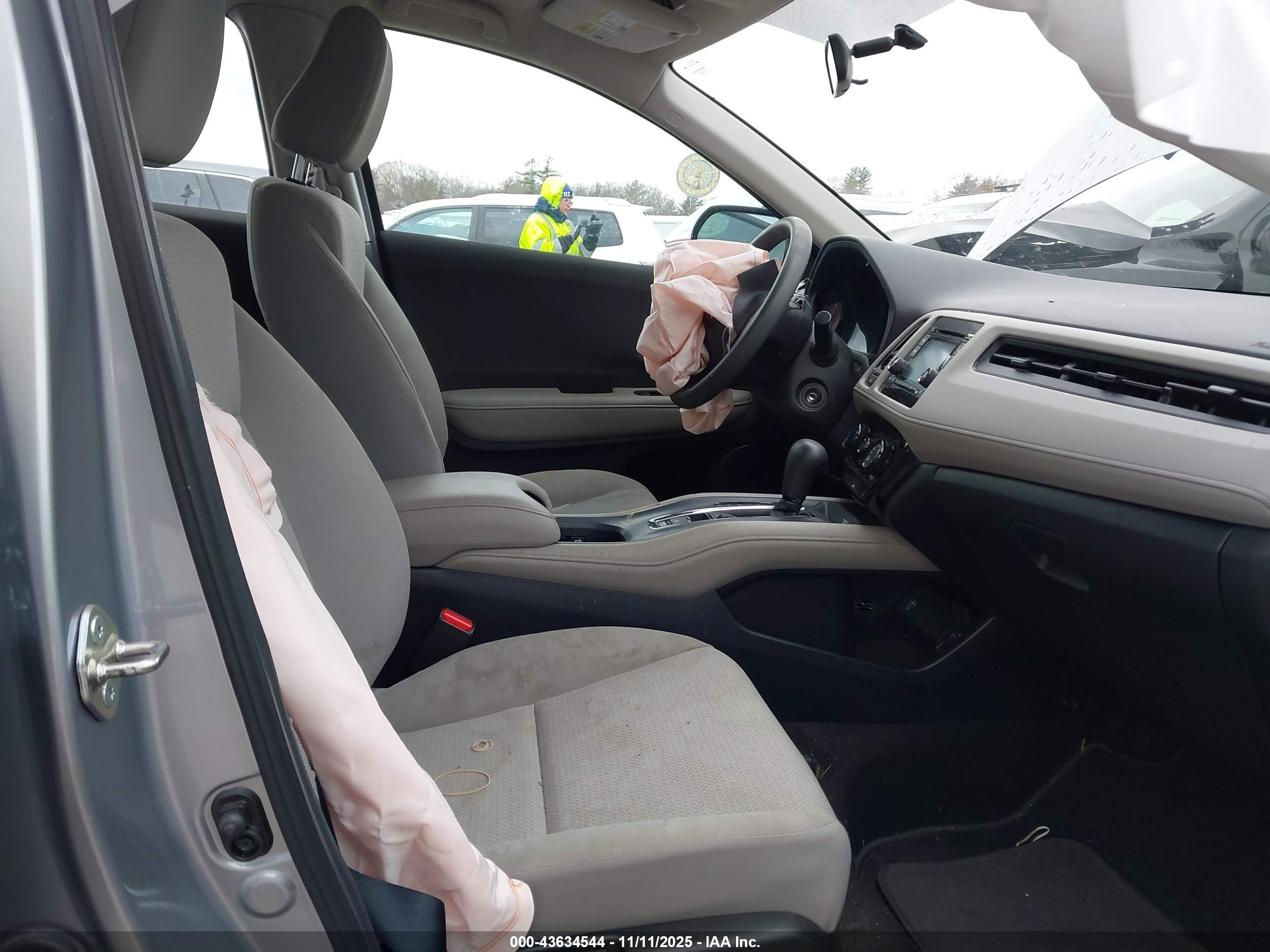 HONDA HR-V image 5