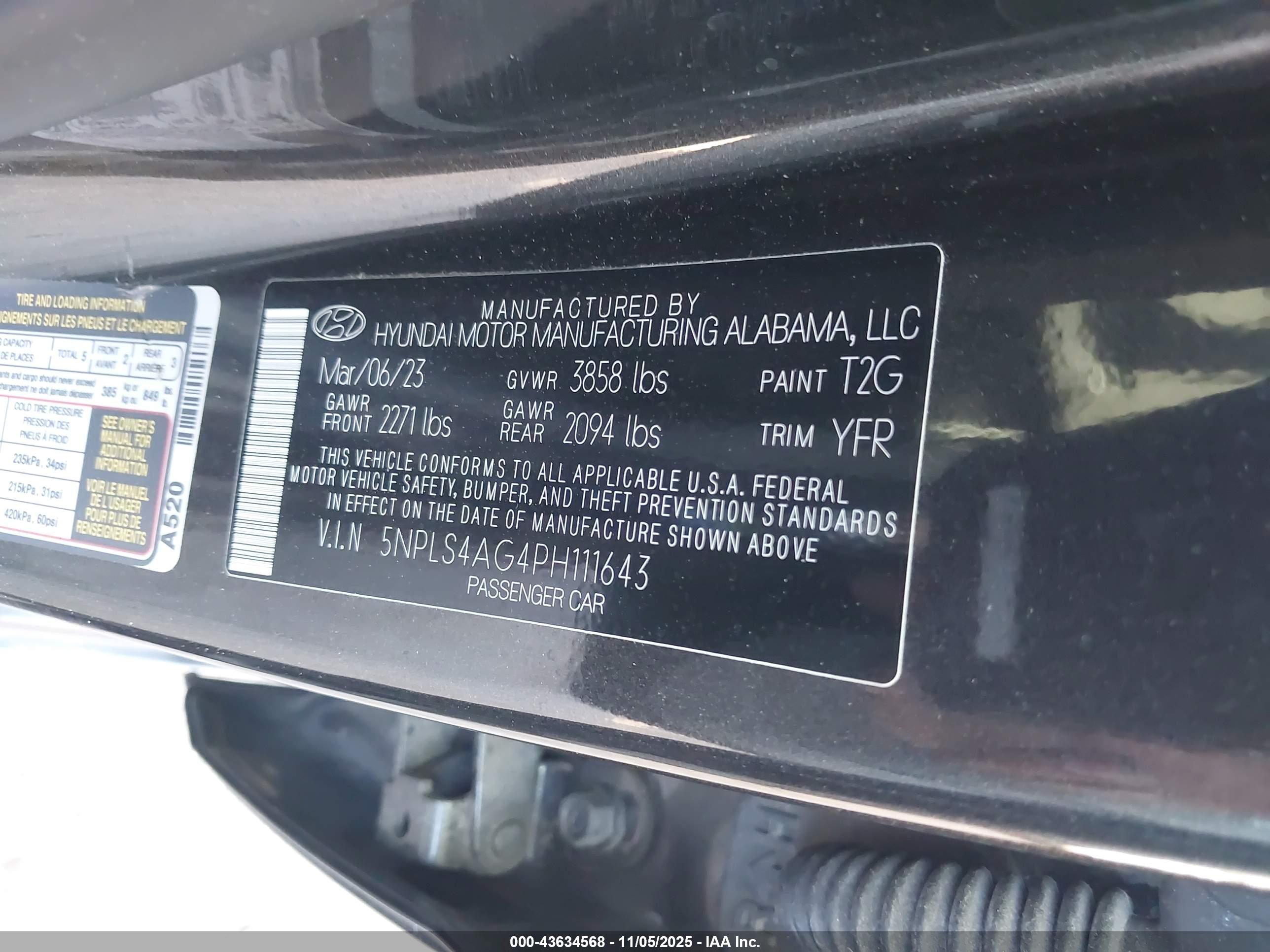 HYUNDAI ELANTRA image 9