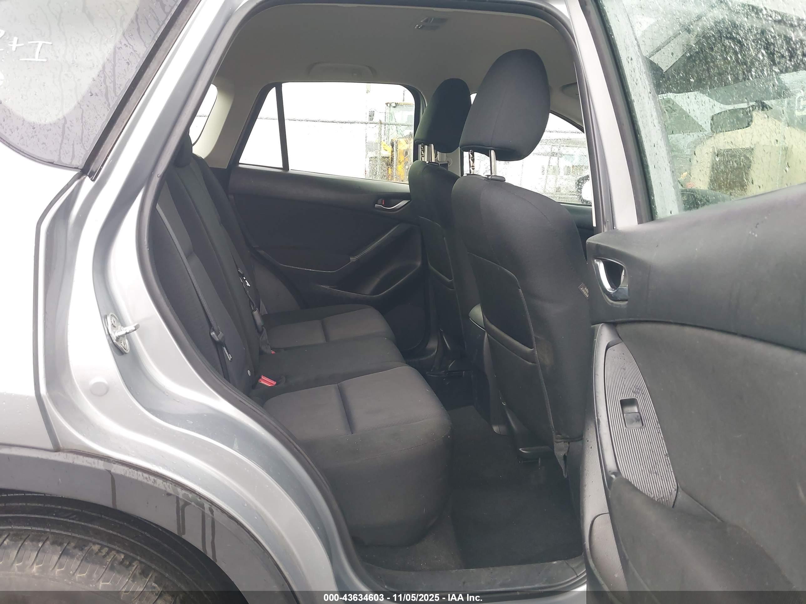 MAZDA CX-5 image 8