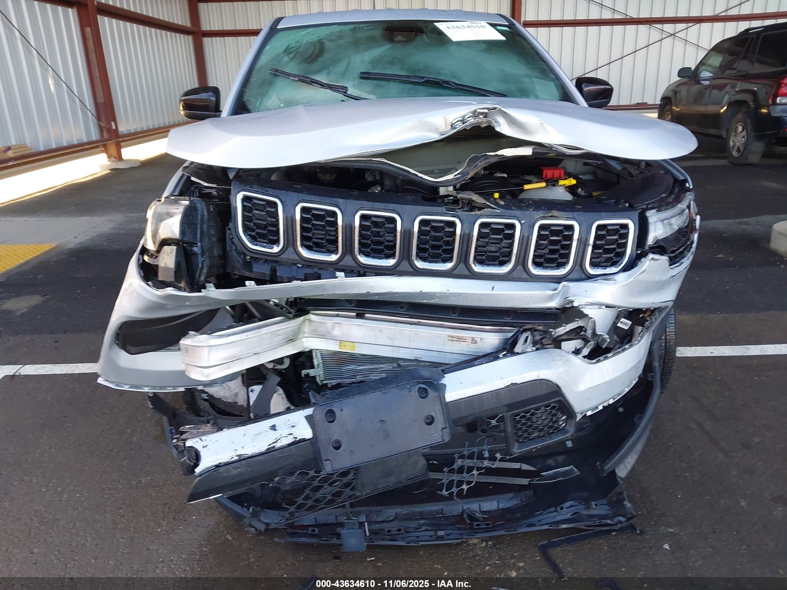 JEEP COMPASS image 6