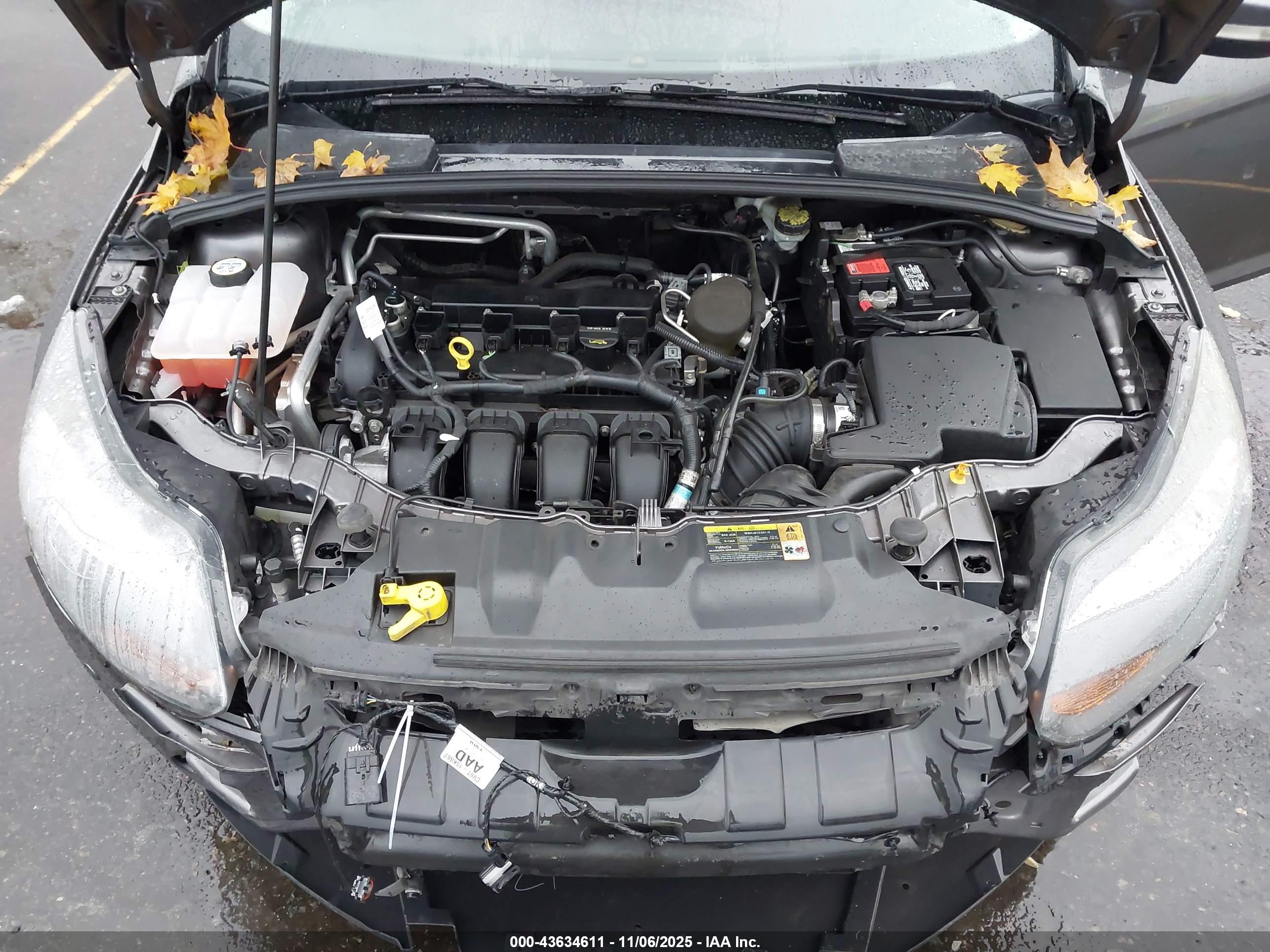 FORD FOCUS image 10