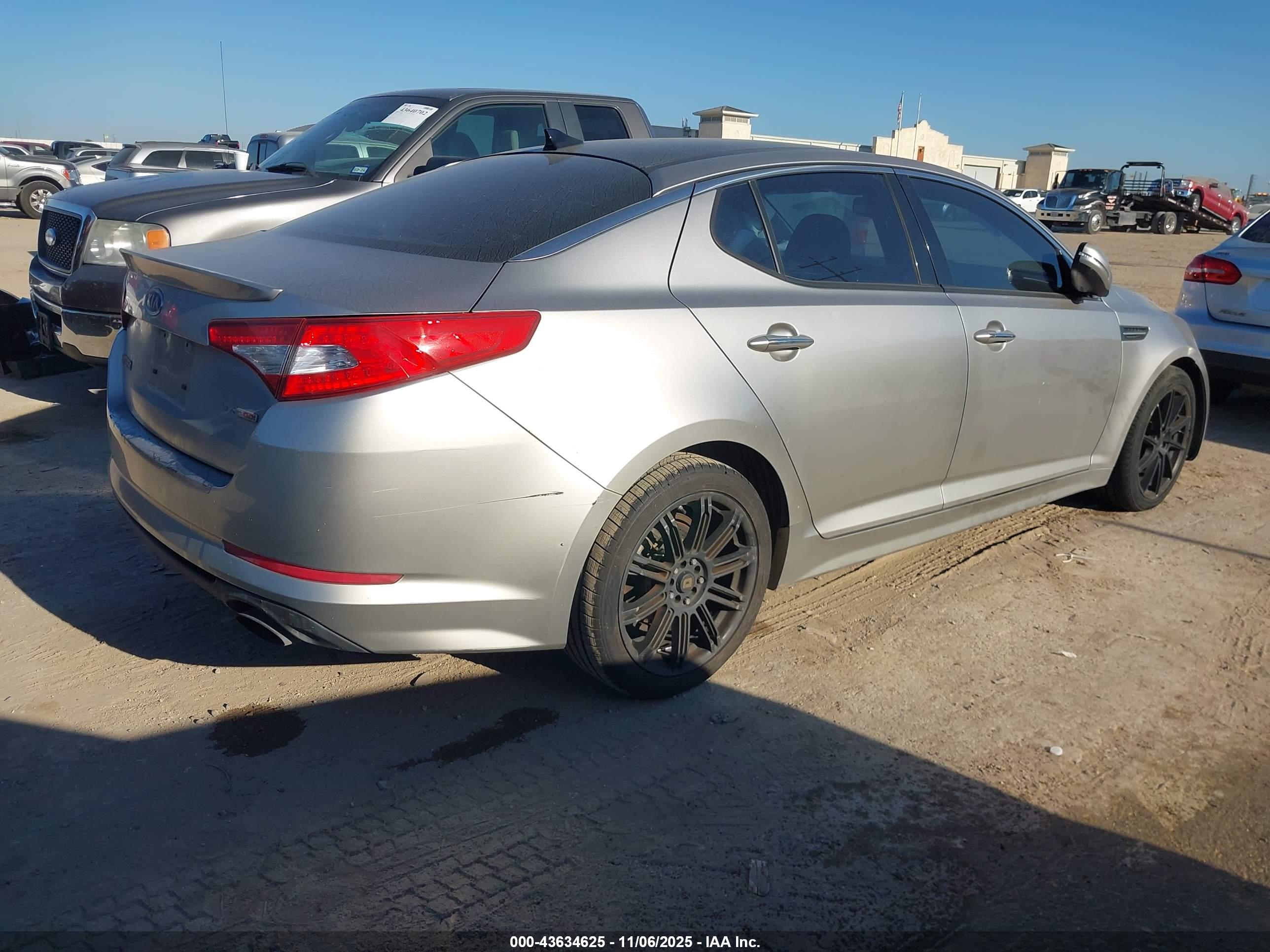 KIA OPTIMA image 4
